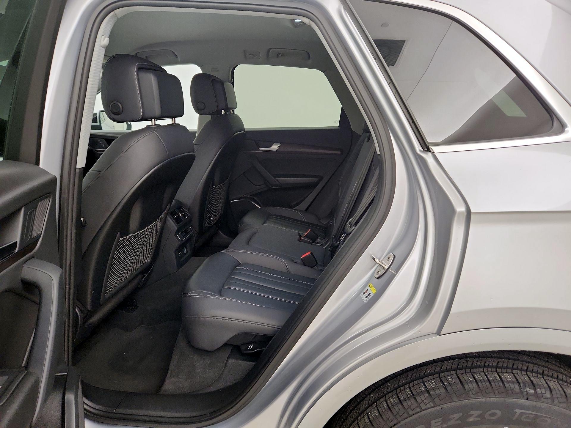 Thumbnail: 2023 Audi Q5 - 19