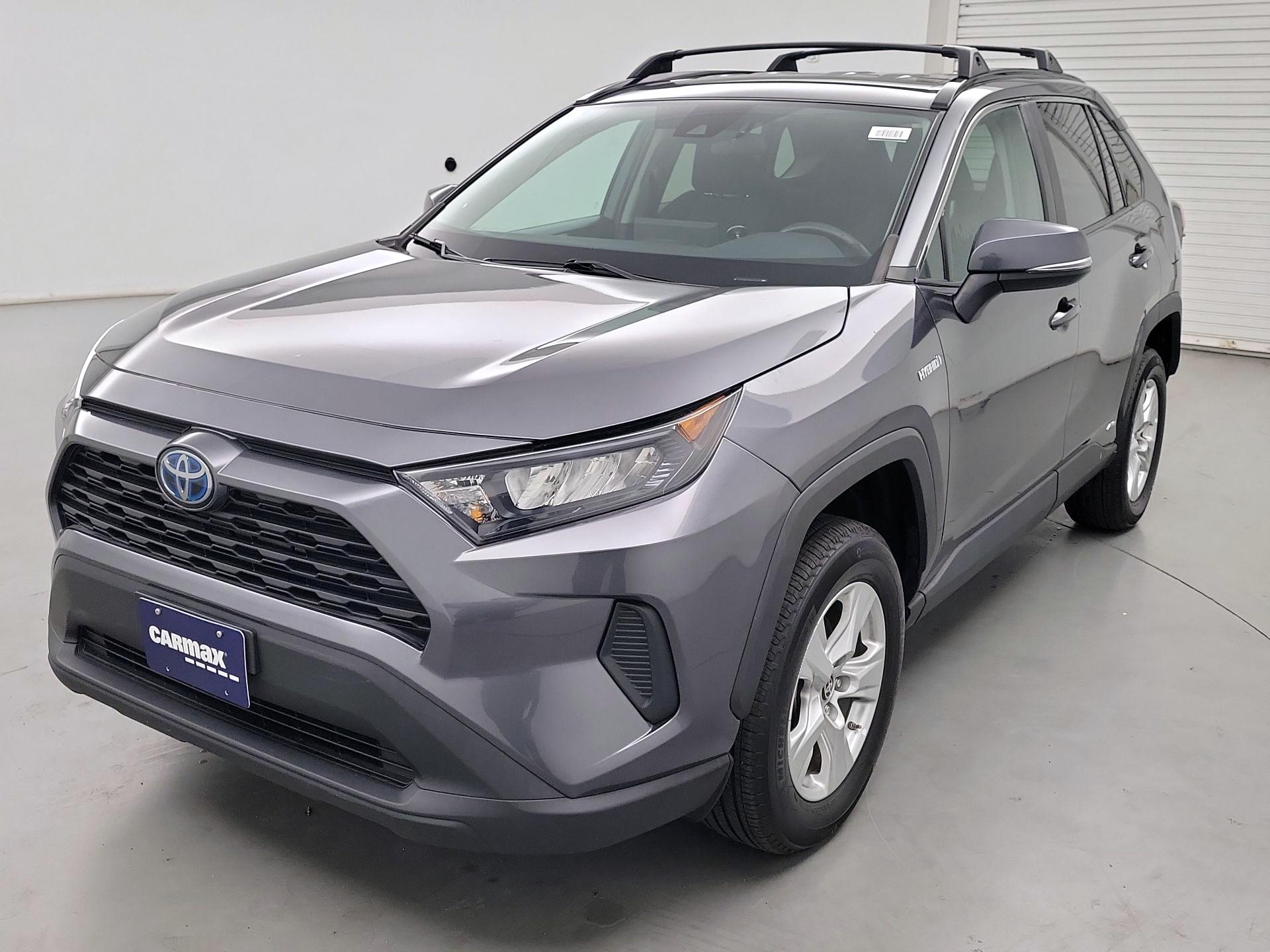 Thumbnail: 2021 Toyota RAV4 - 3