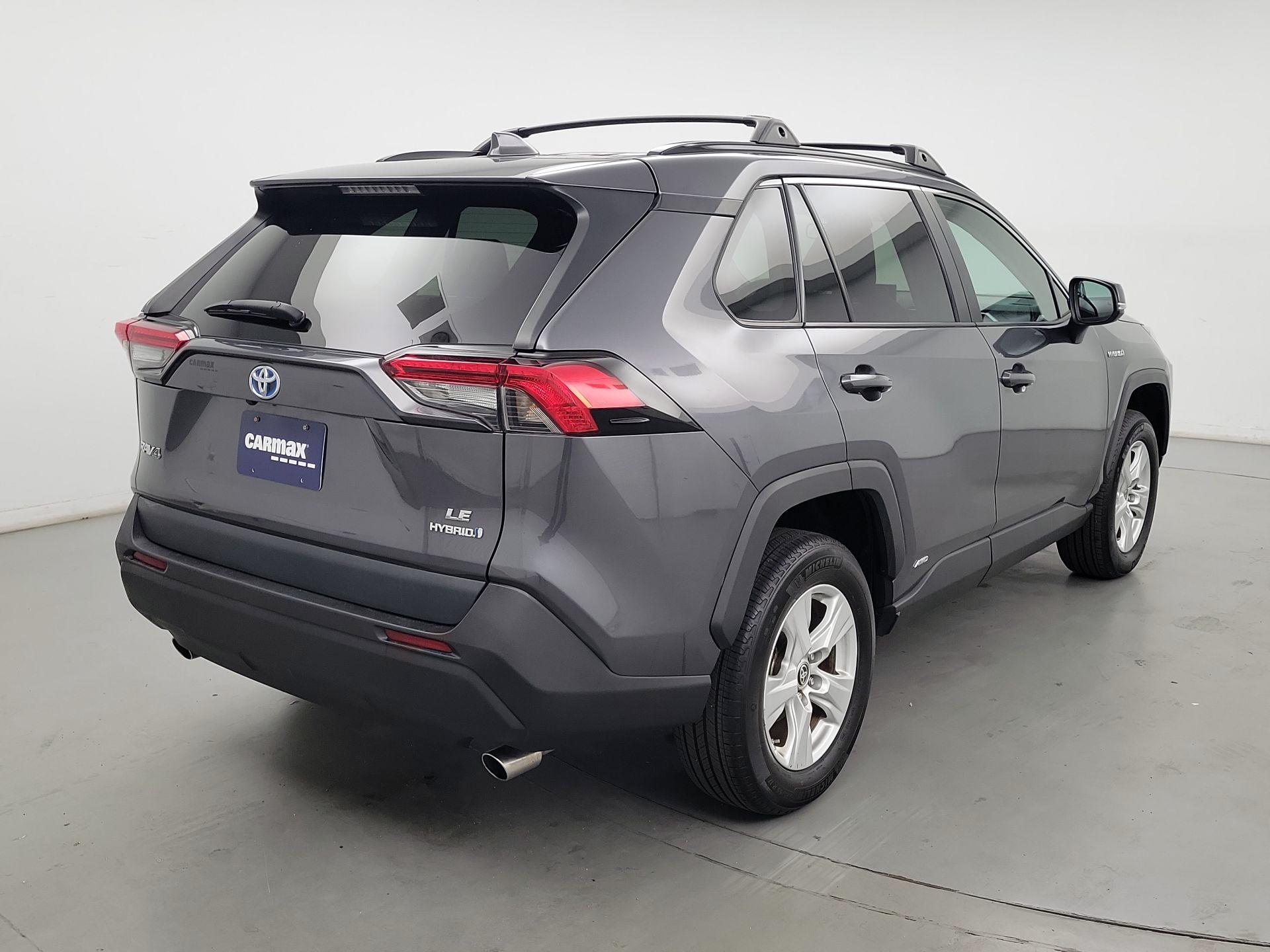 Thumbnail: 2021 Toyota RAV4 - 5