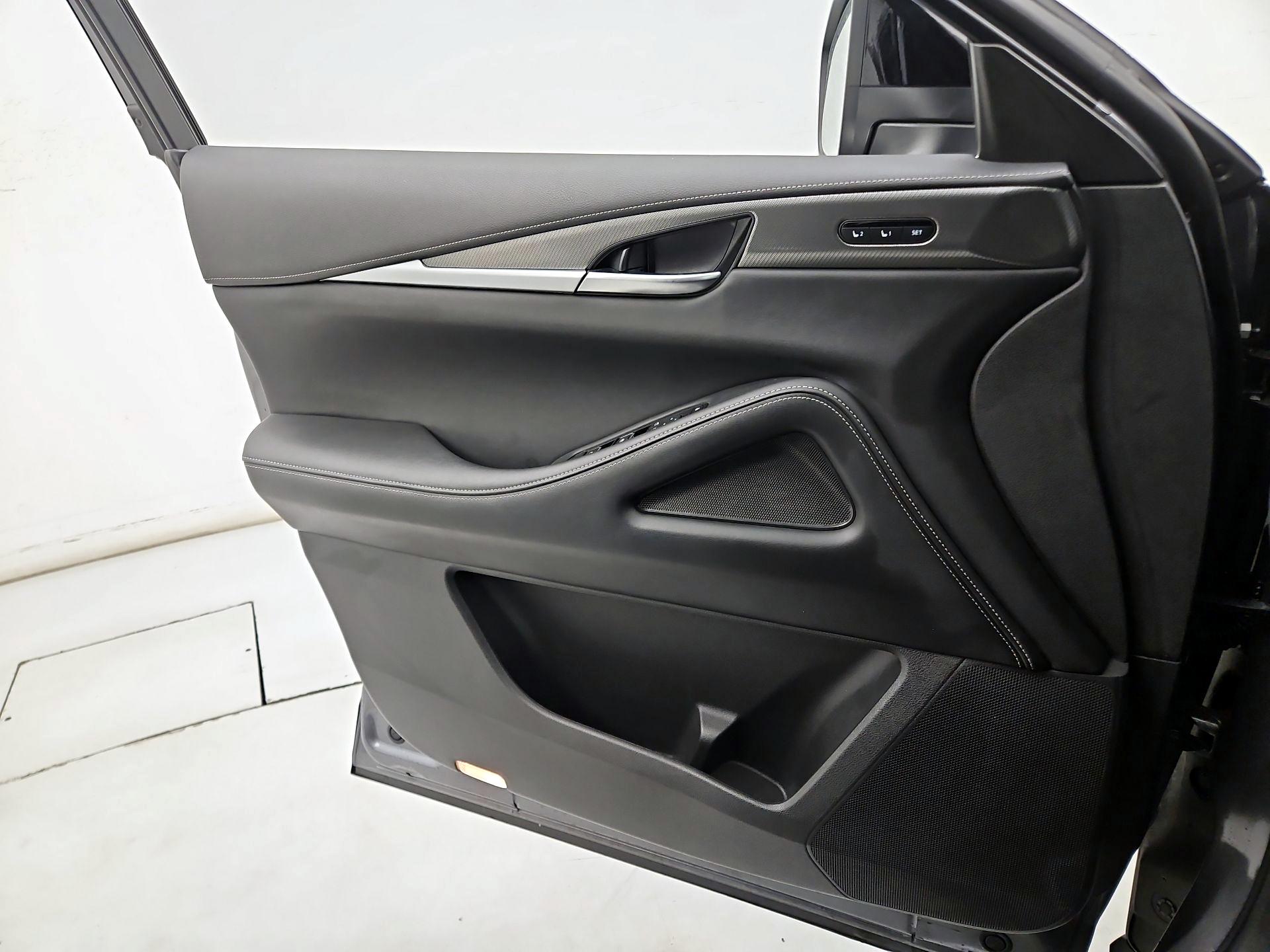 Thumbnail: 2022 INFINITI QX60 - 12