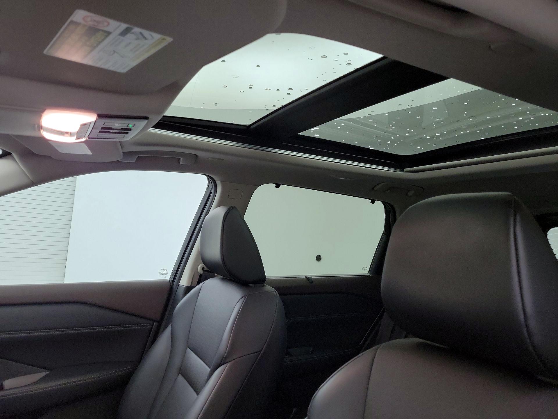 Thumbnail: 2023 Nissan Rogue - 17