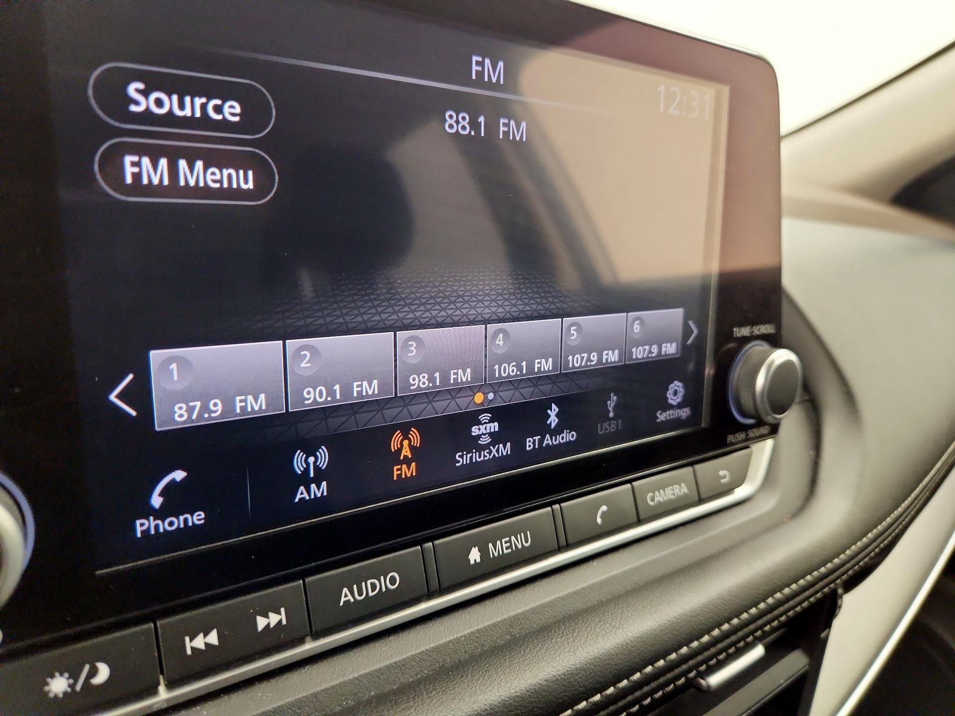 Thumbnail: 2023 Nissan Rogue - 15