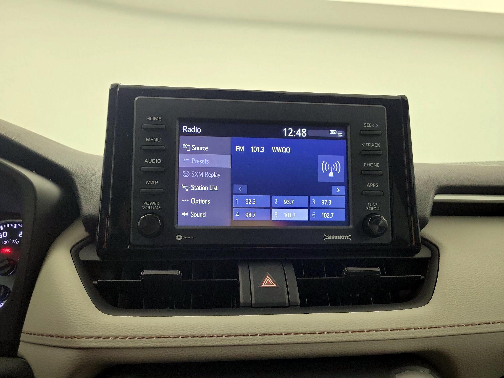 Thumbnail: 2022 Toyota RAV4 - 13