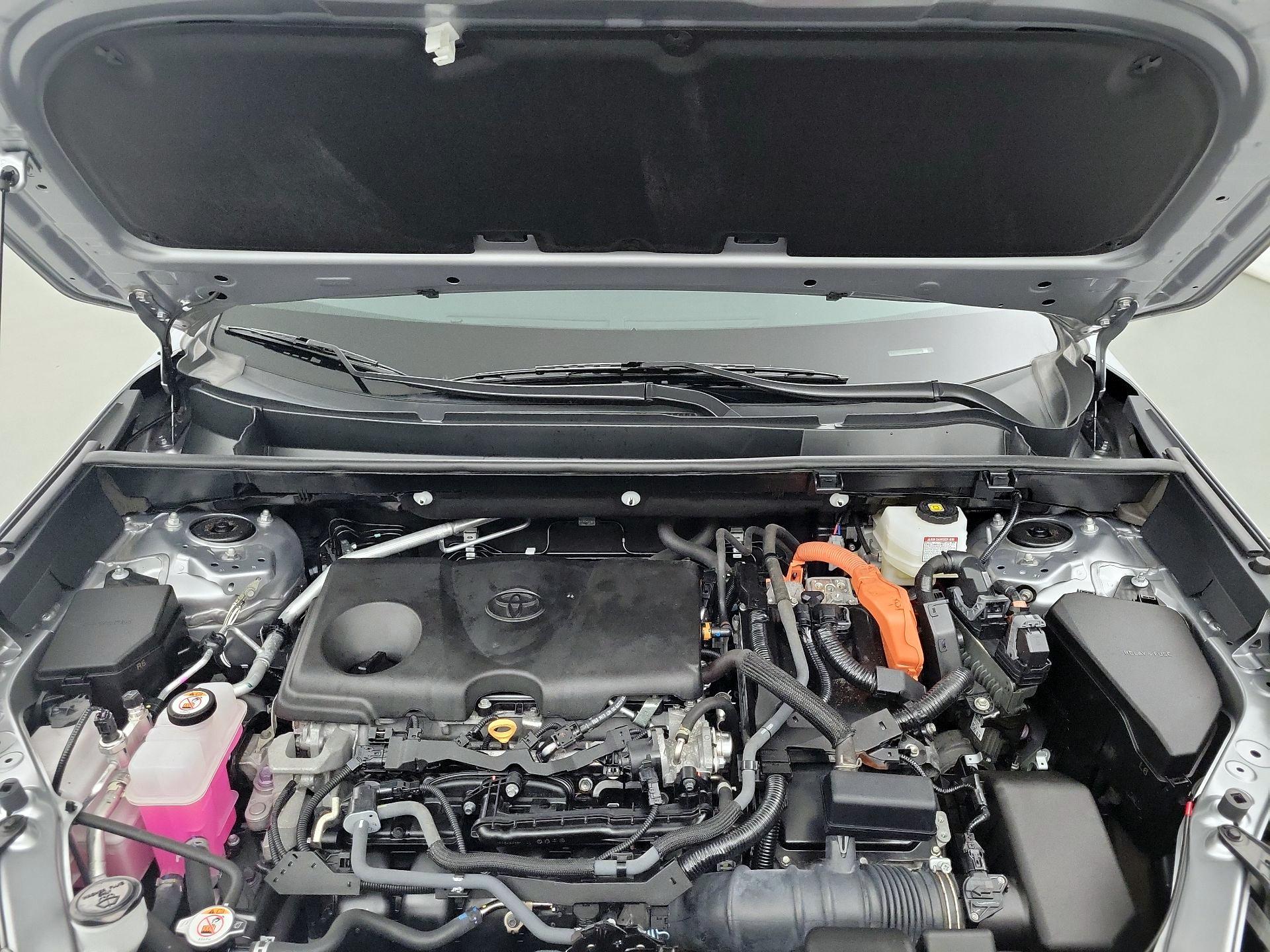 Thumbnail: 2022 Toyota RAV4 - 20