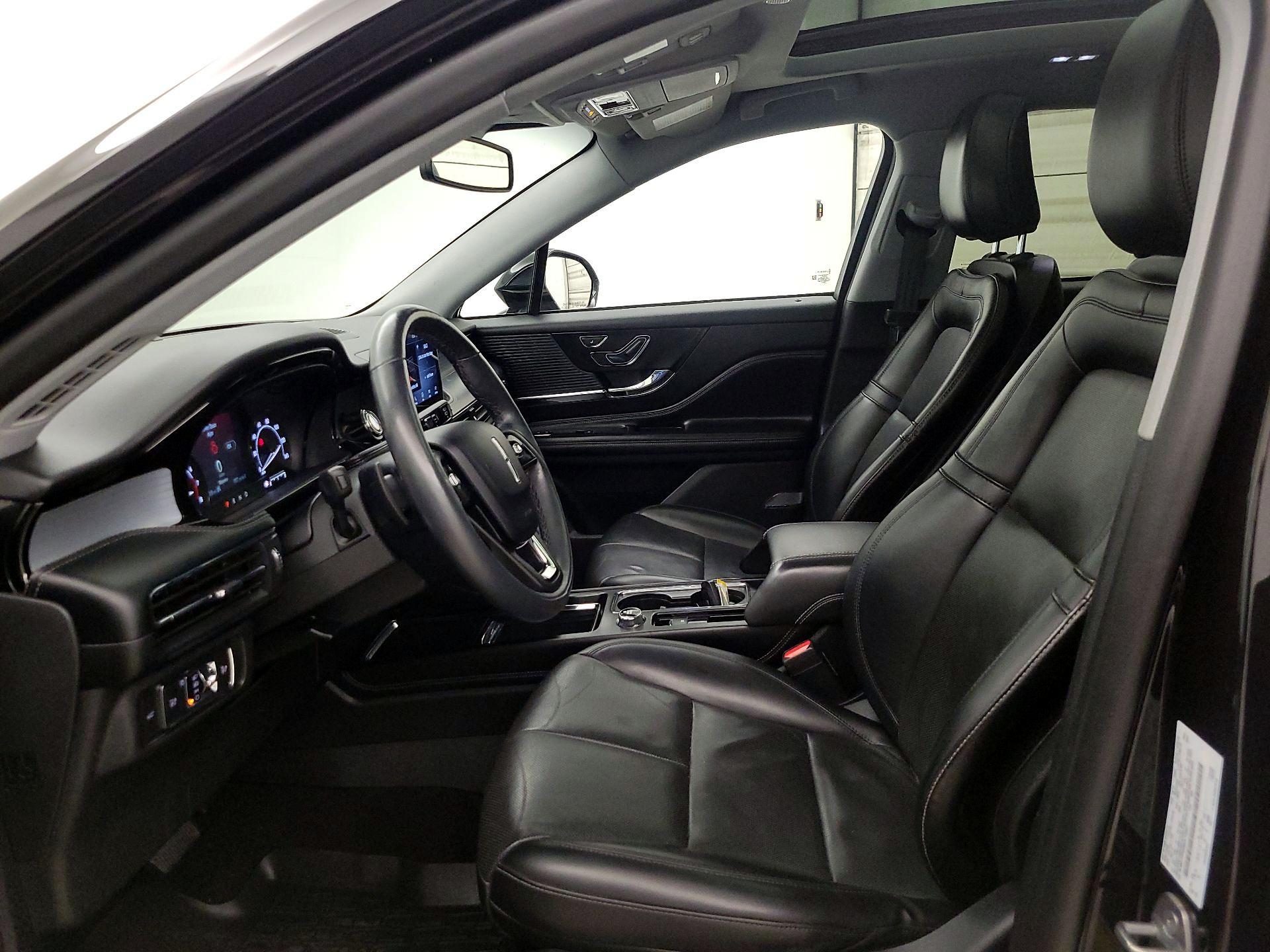 Thumbnail: 2021 Lincoln Corsair - 11