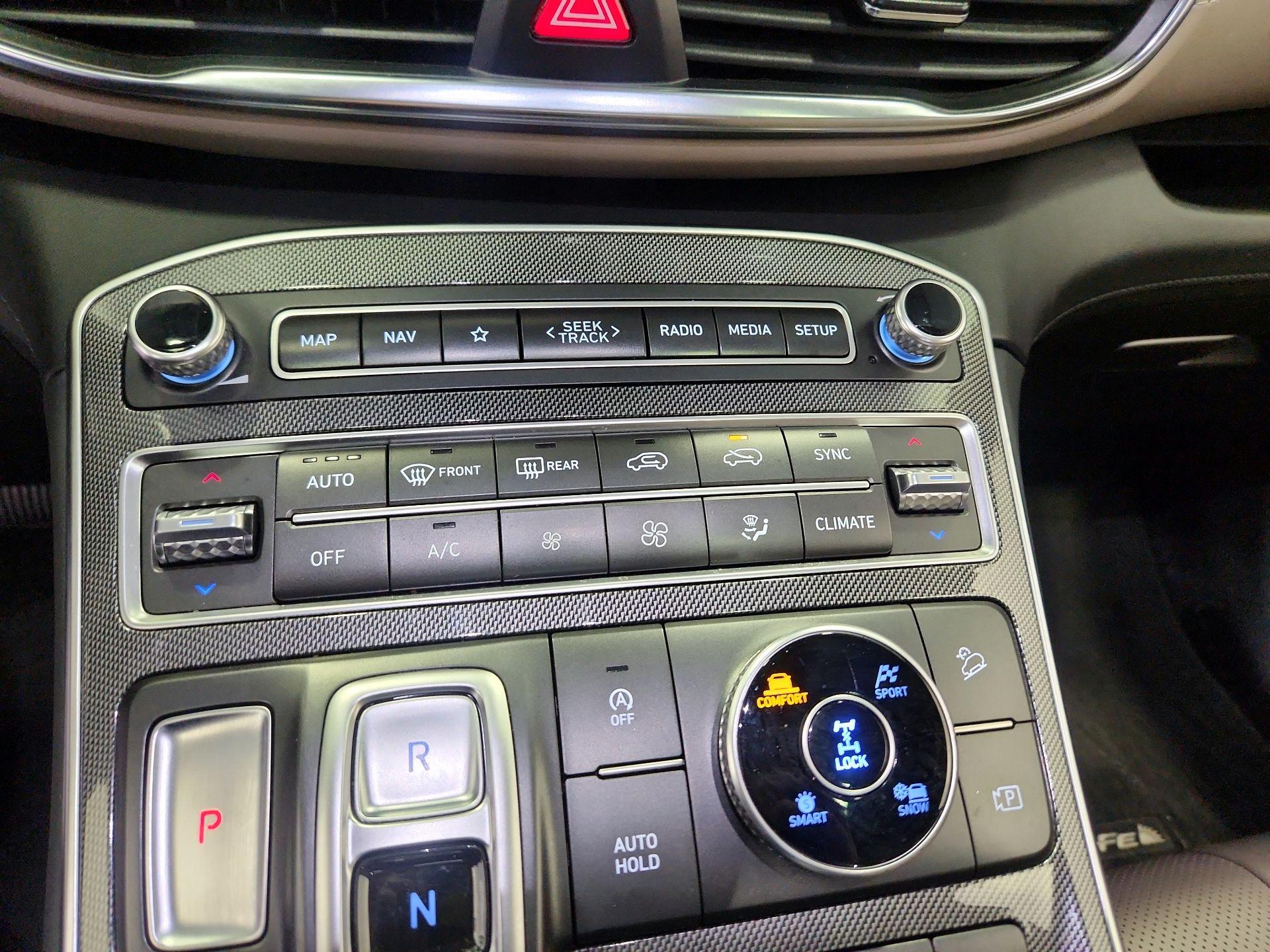 Thumbnail: 2023 Hyundai Santa Fe - 17