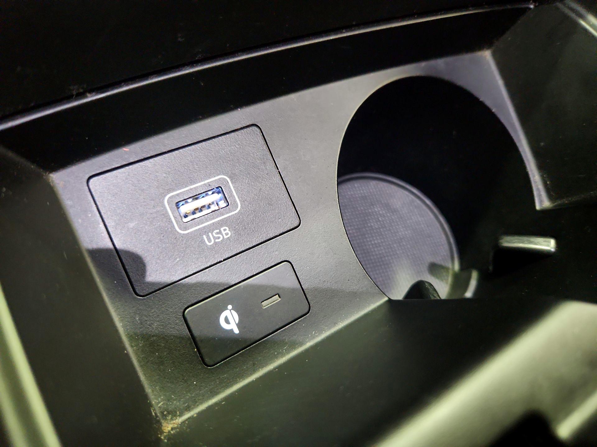 Thumbnail: 2023 Hyundai Santa Fe - 19