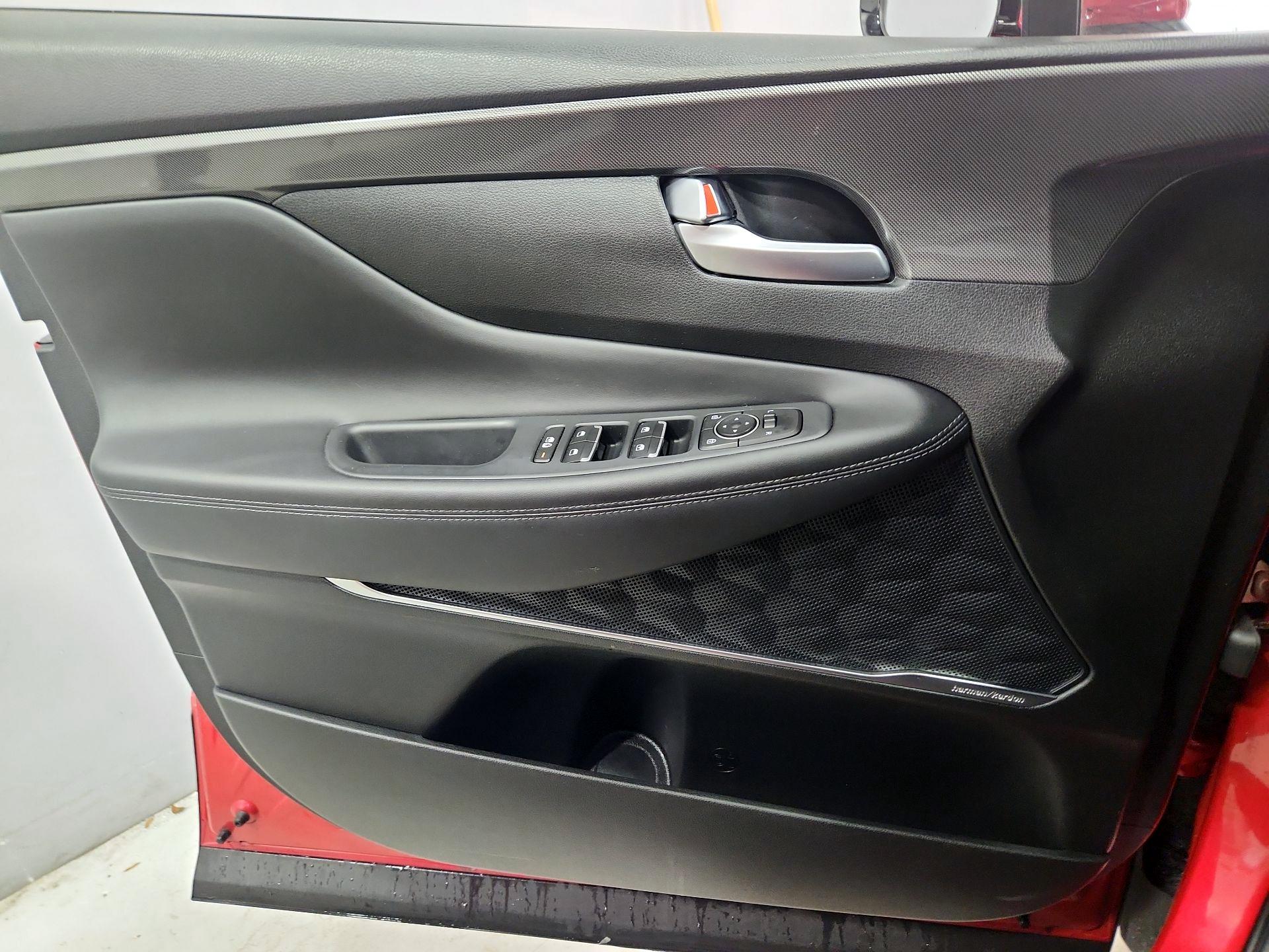 Thumbnail: 2023 Hyundai Santa Fe - 12