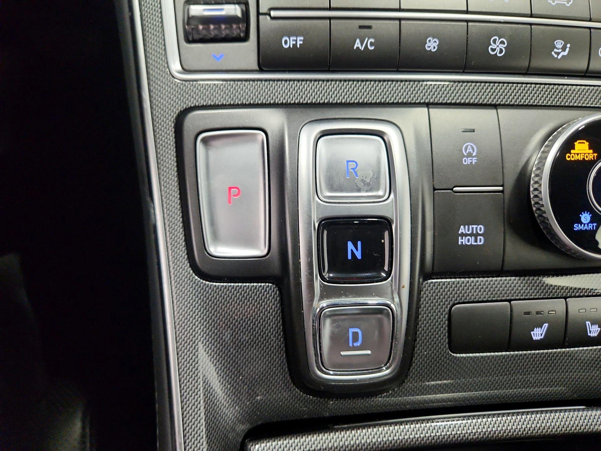 Thumbnail: 2023 Hyundai Santa Fe - 17