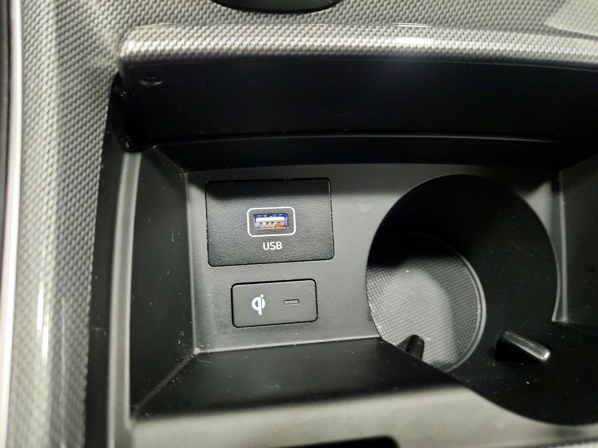 Thumbnail: 2023 Hyundai Santa Fe - 18