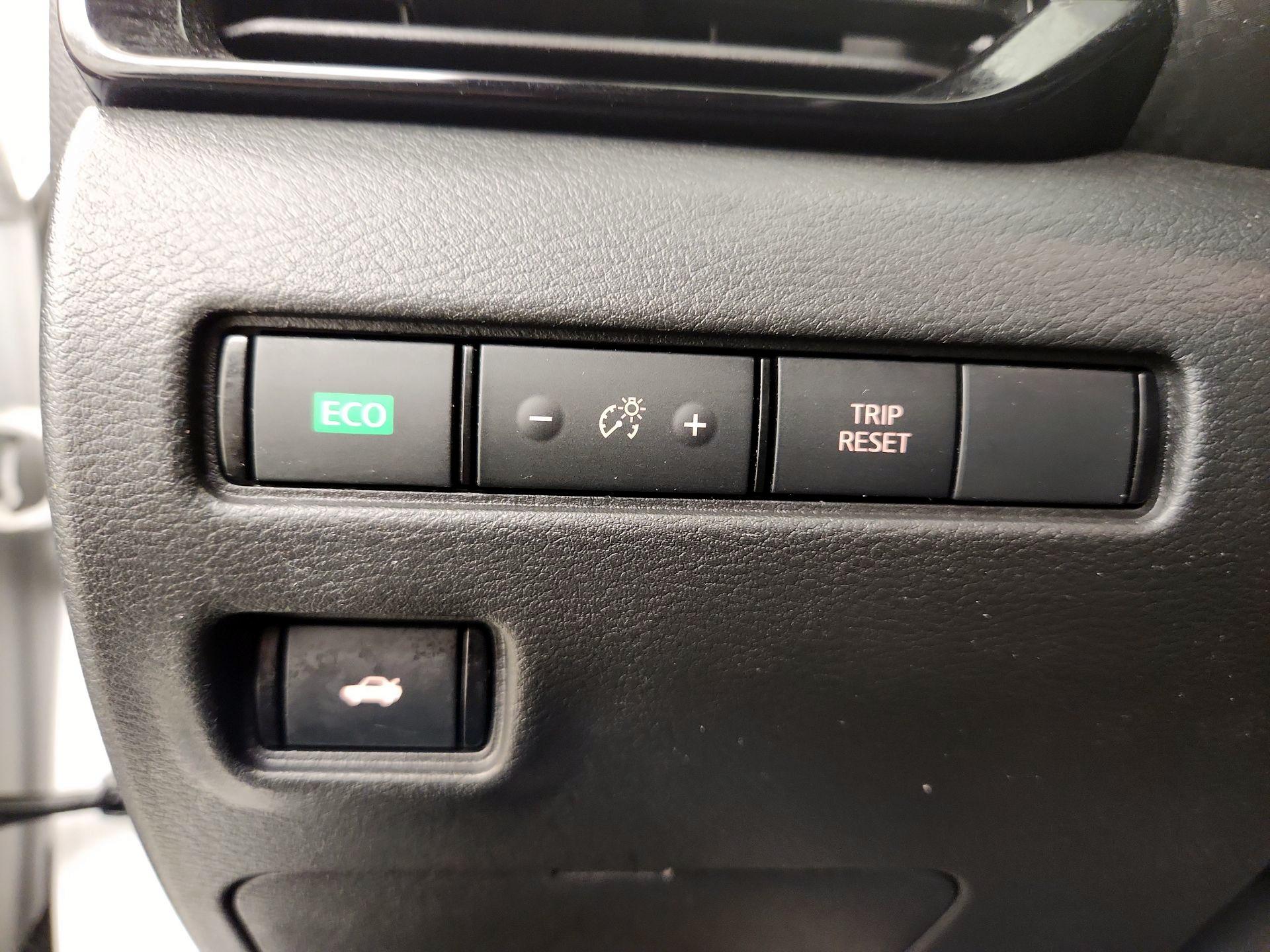 Thumbnail: 2022 Nissan Sentra - 13