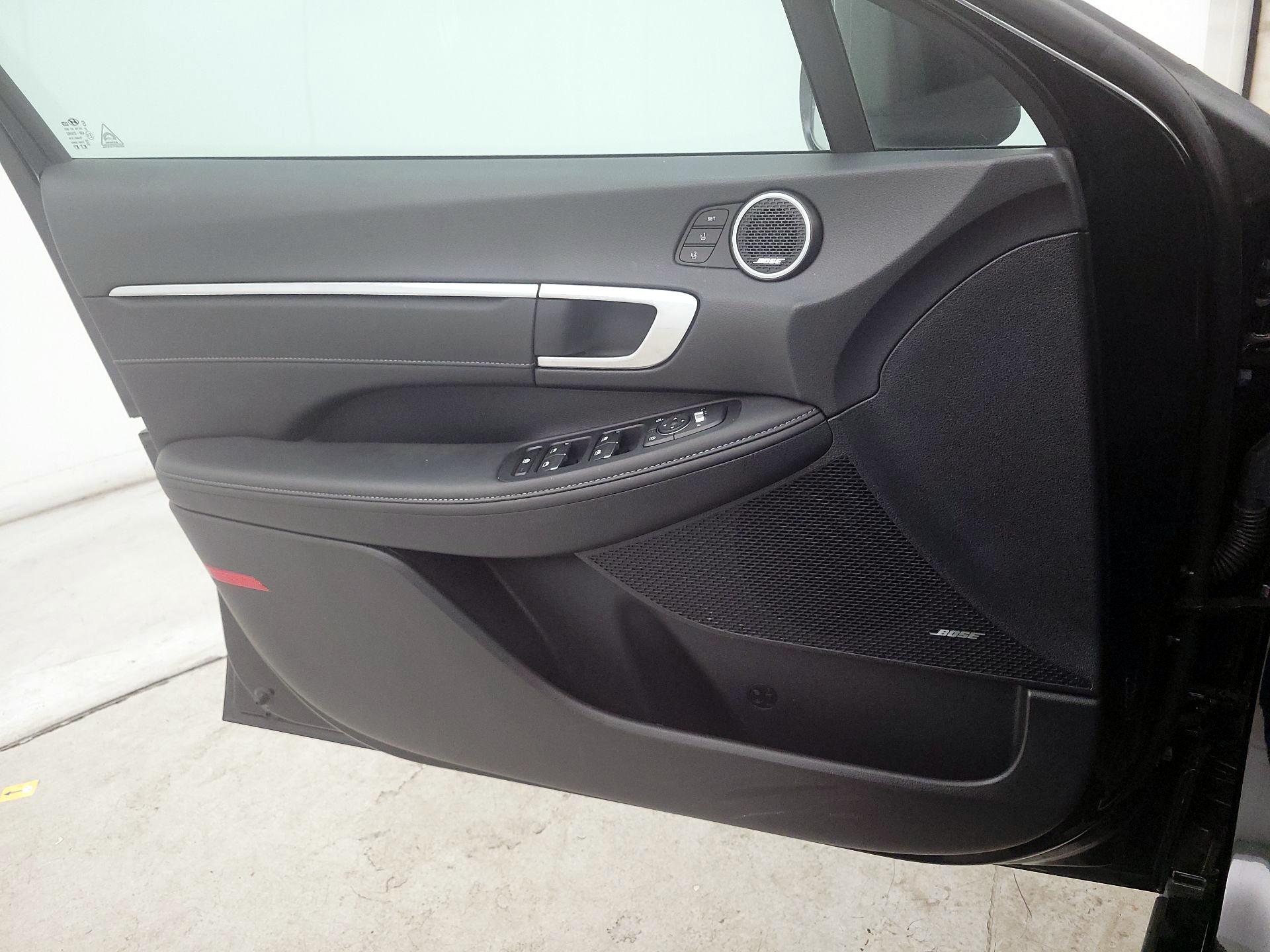 Thumbnail: 2023 Hyundai Sonata - 12