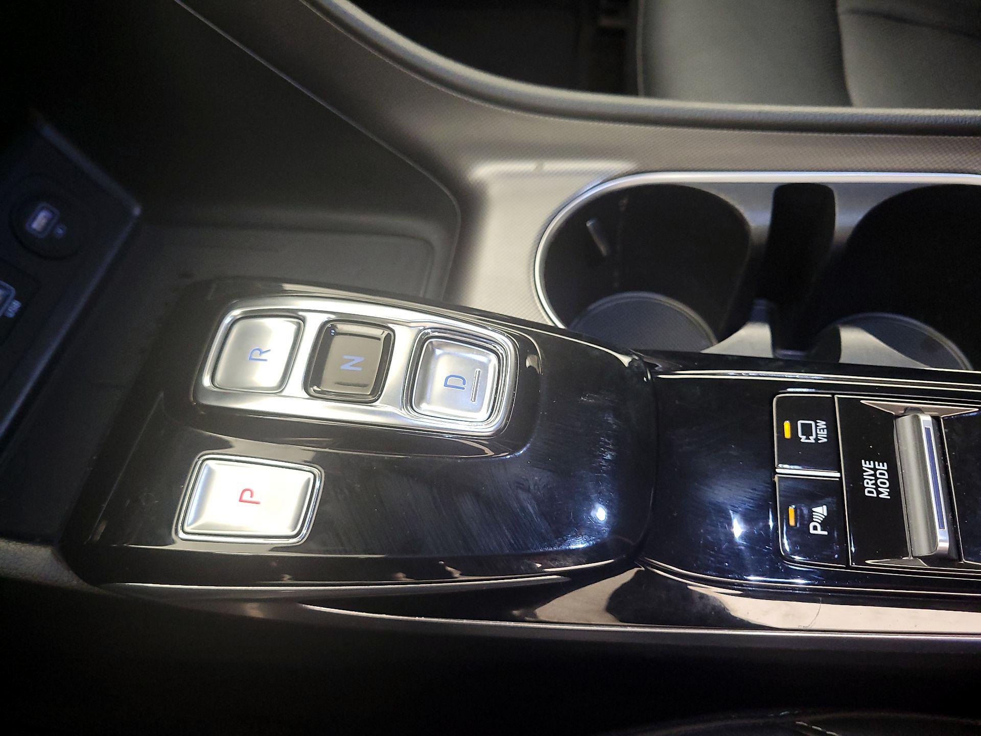 Thumbnail: 2023 Hyundai Sonata - 17