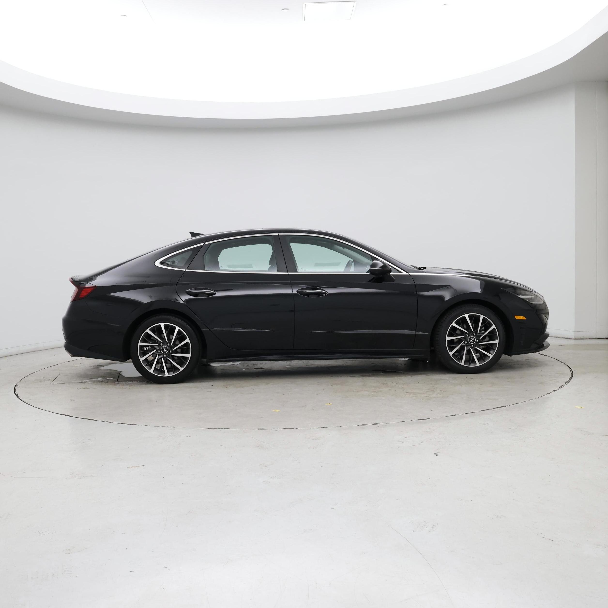 Thumbnail: 2023 Hyundai Sonata - 7