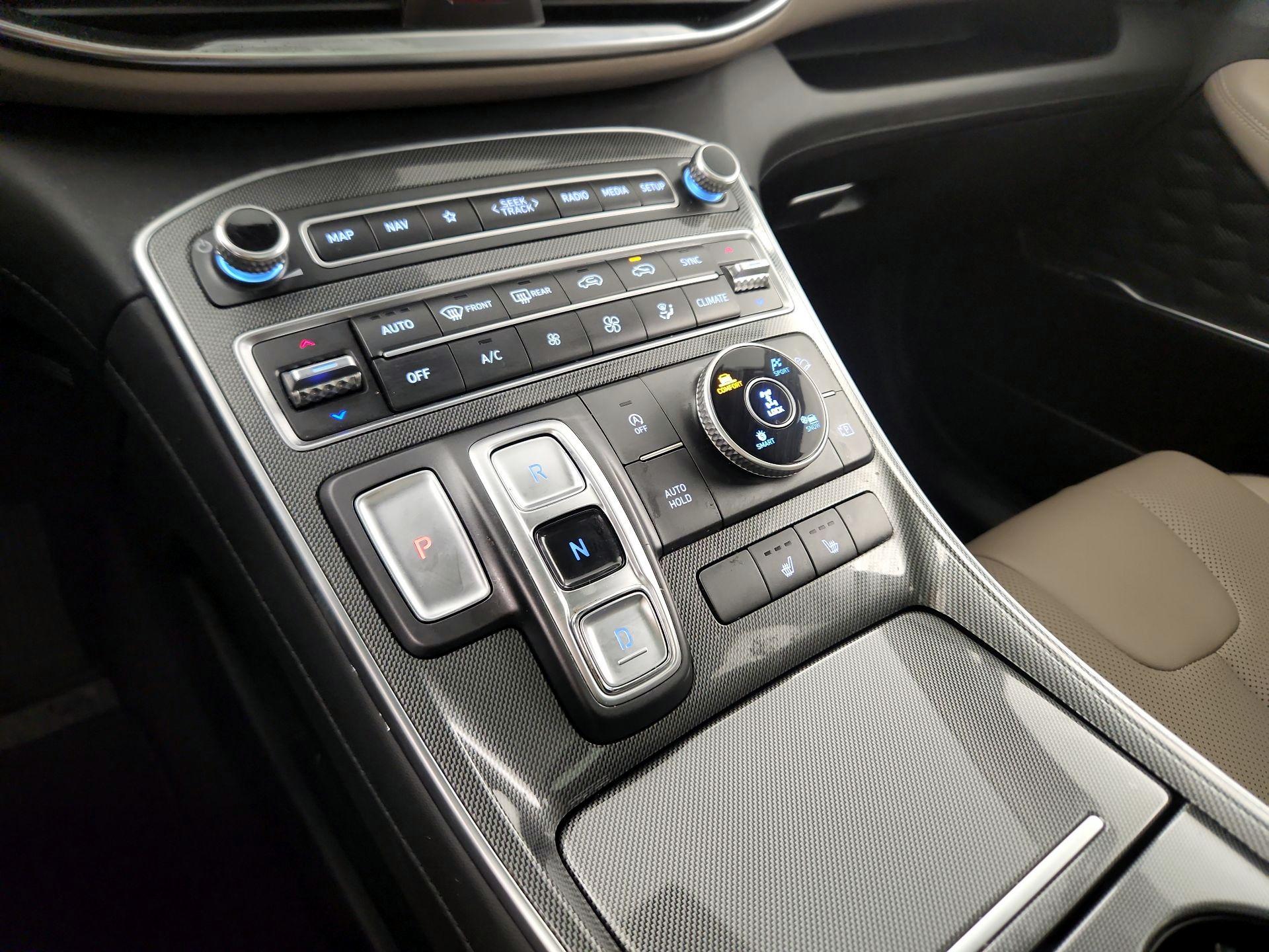 Thumbnail: 2023 Hyundai Santa Fe - 16