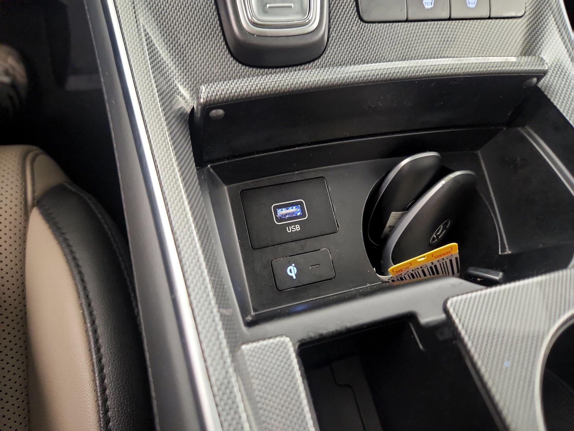 Thumbnail: 2023 Hyundai Santa Fe - 17