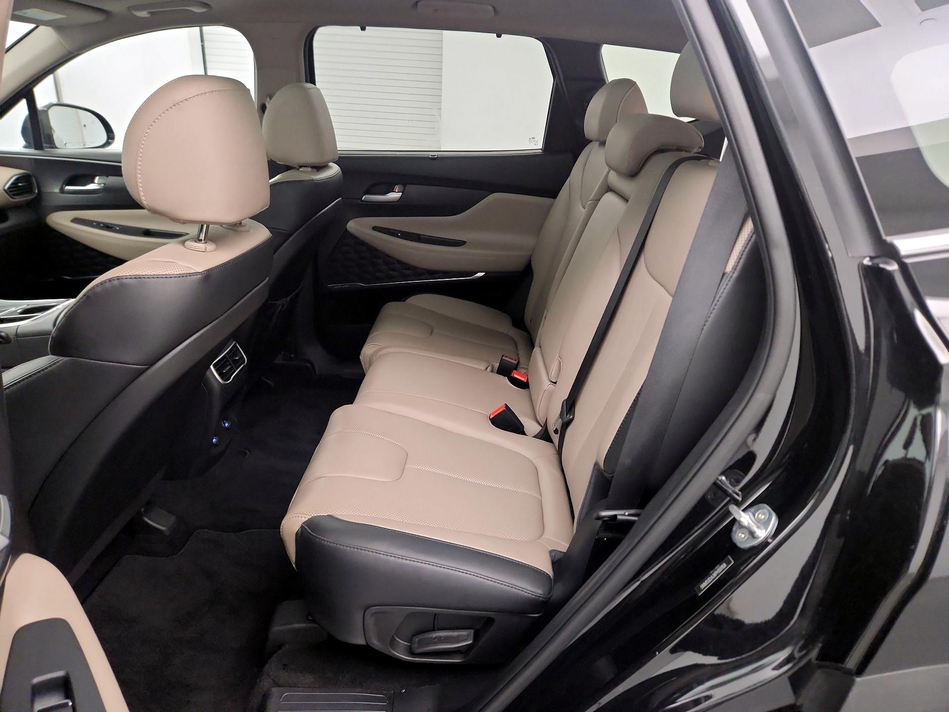 Thumbnail: 2023 Hyundai Santa Fe - 19