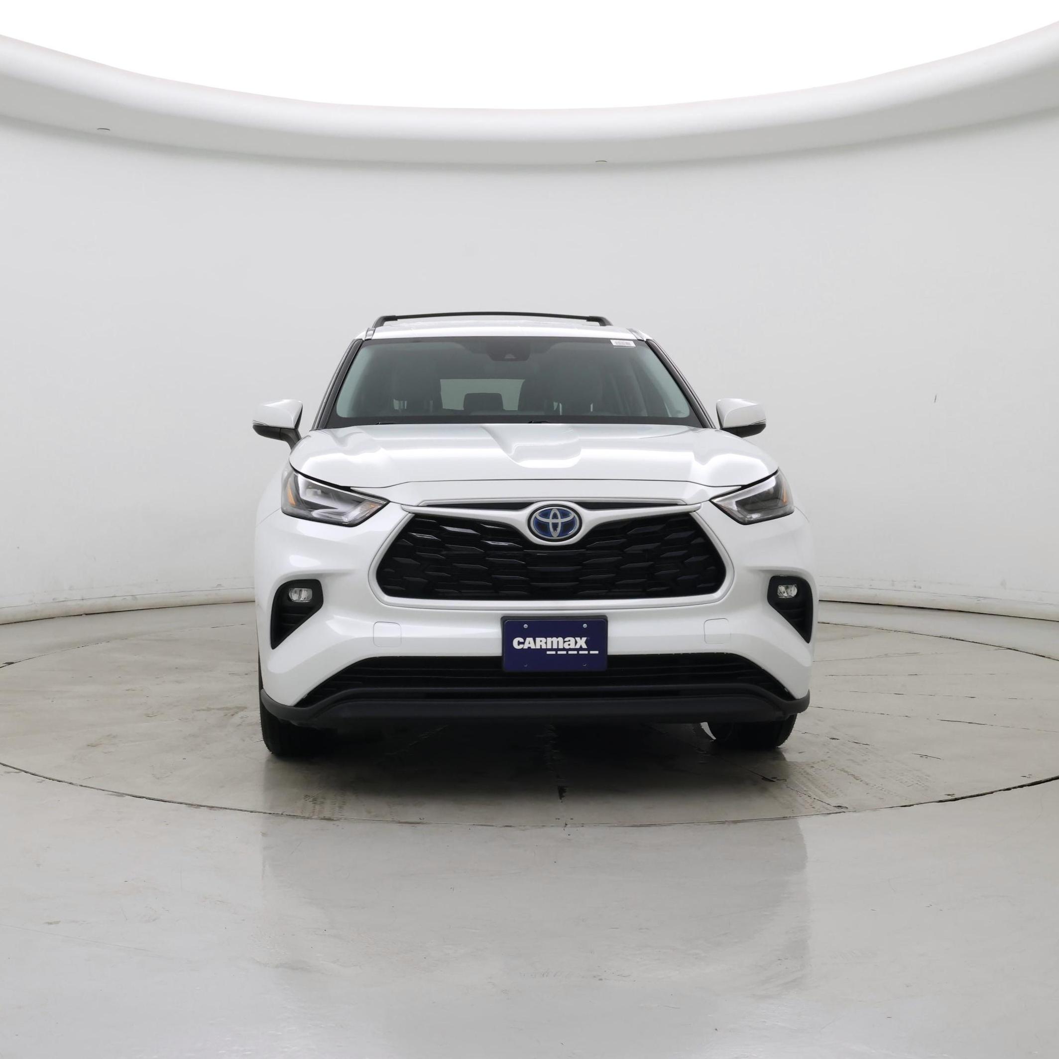 Thumbnail: 2022 Toyota Highlander - 5