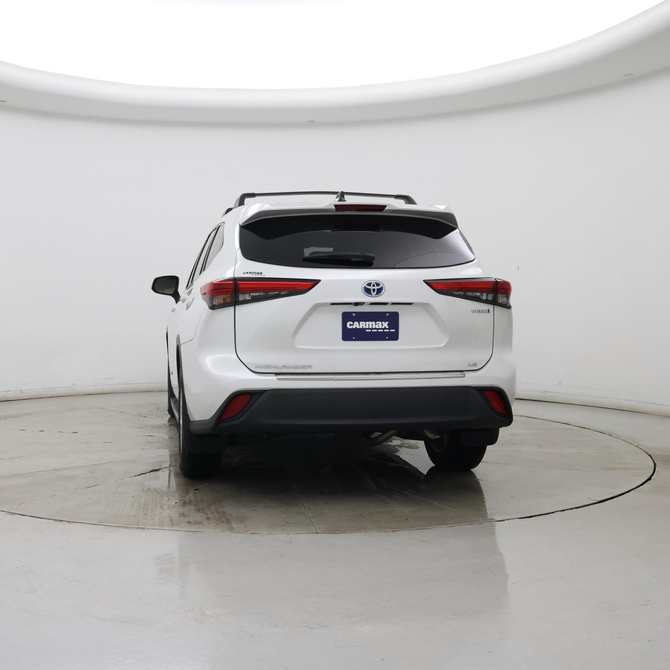 Thumbnail: 2022 Toyota Highlander - 6