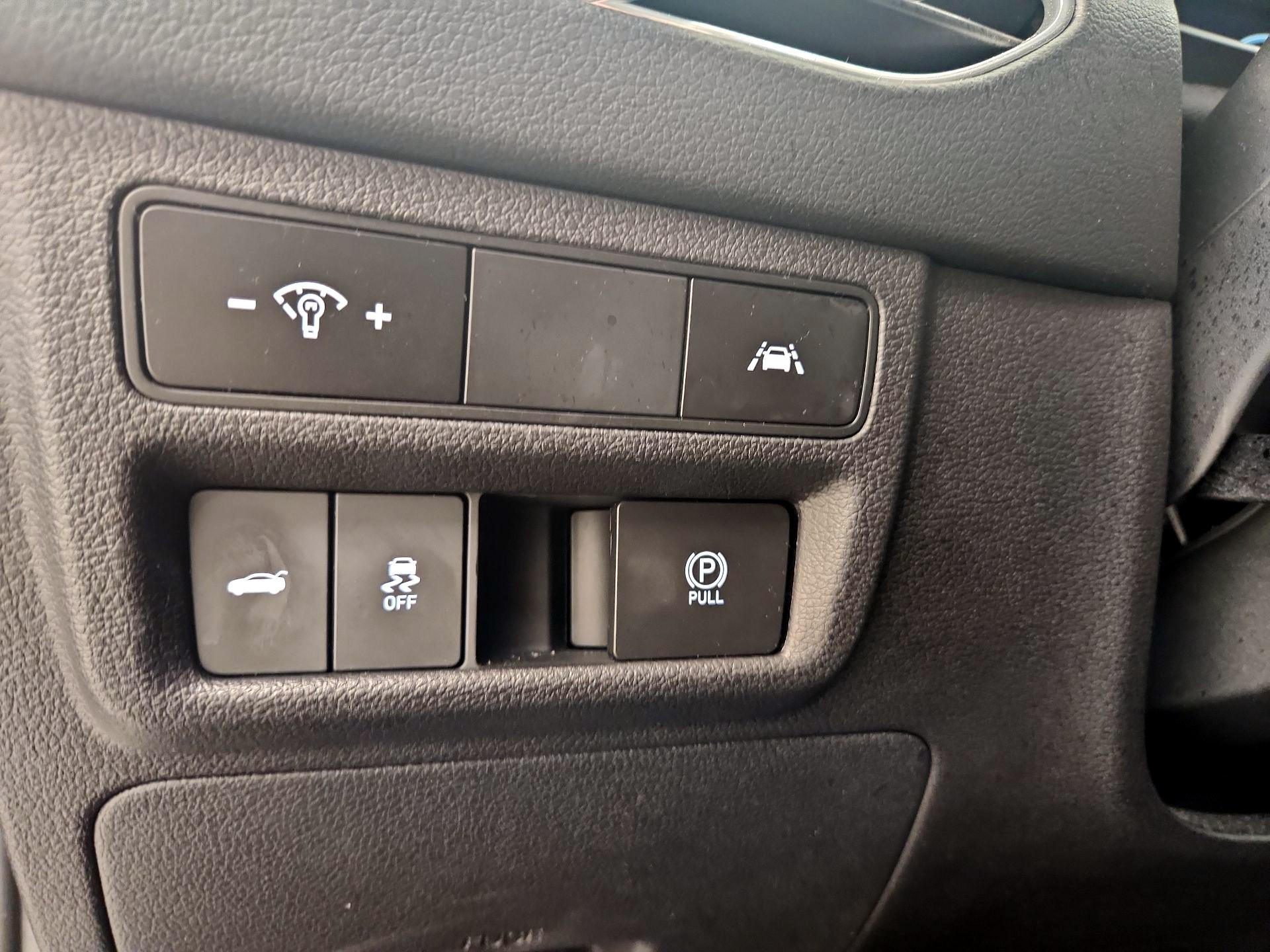 Thumbnail: 2022 Hyundai Sonata - 13