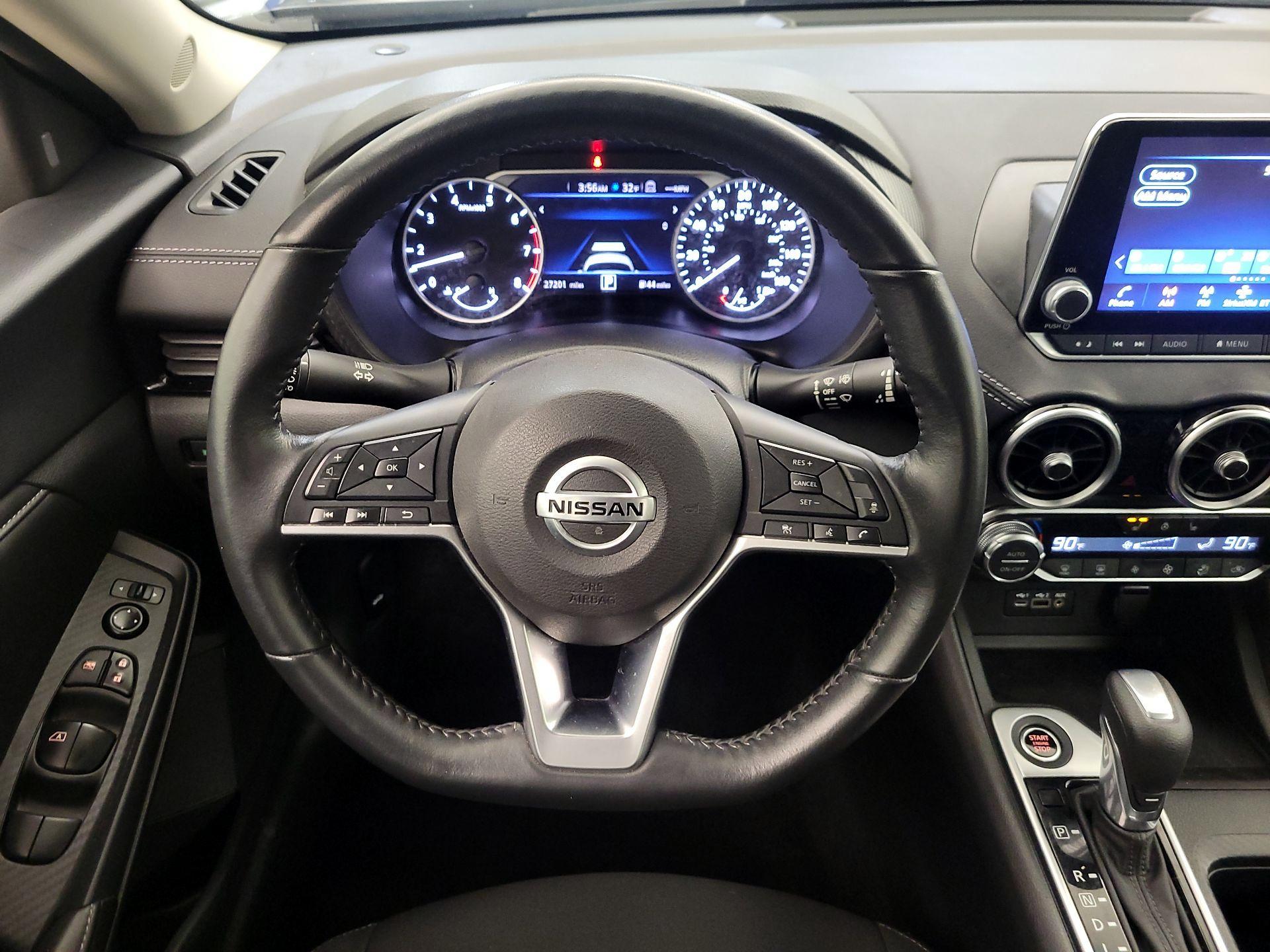 Thumbnail: 2023 Nissan Sentra - 10