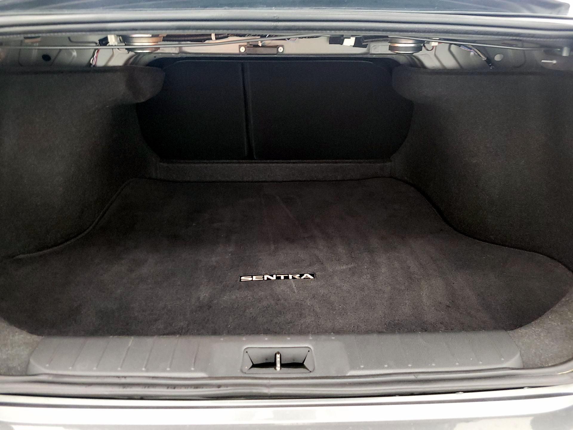 Thumbnail: 2023 Nissan Sentra - 20