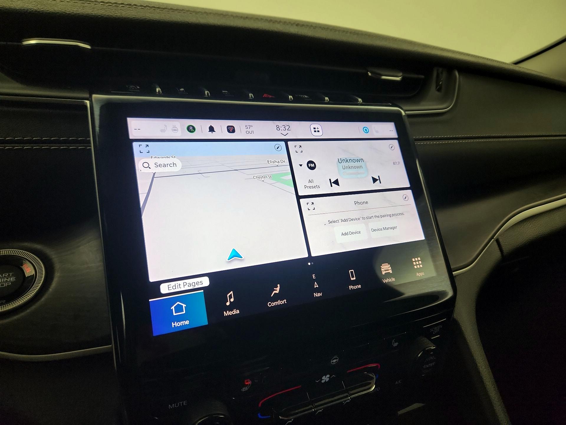 Thumbnail: 2023 Jeep Grand Cherokee - 16