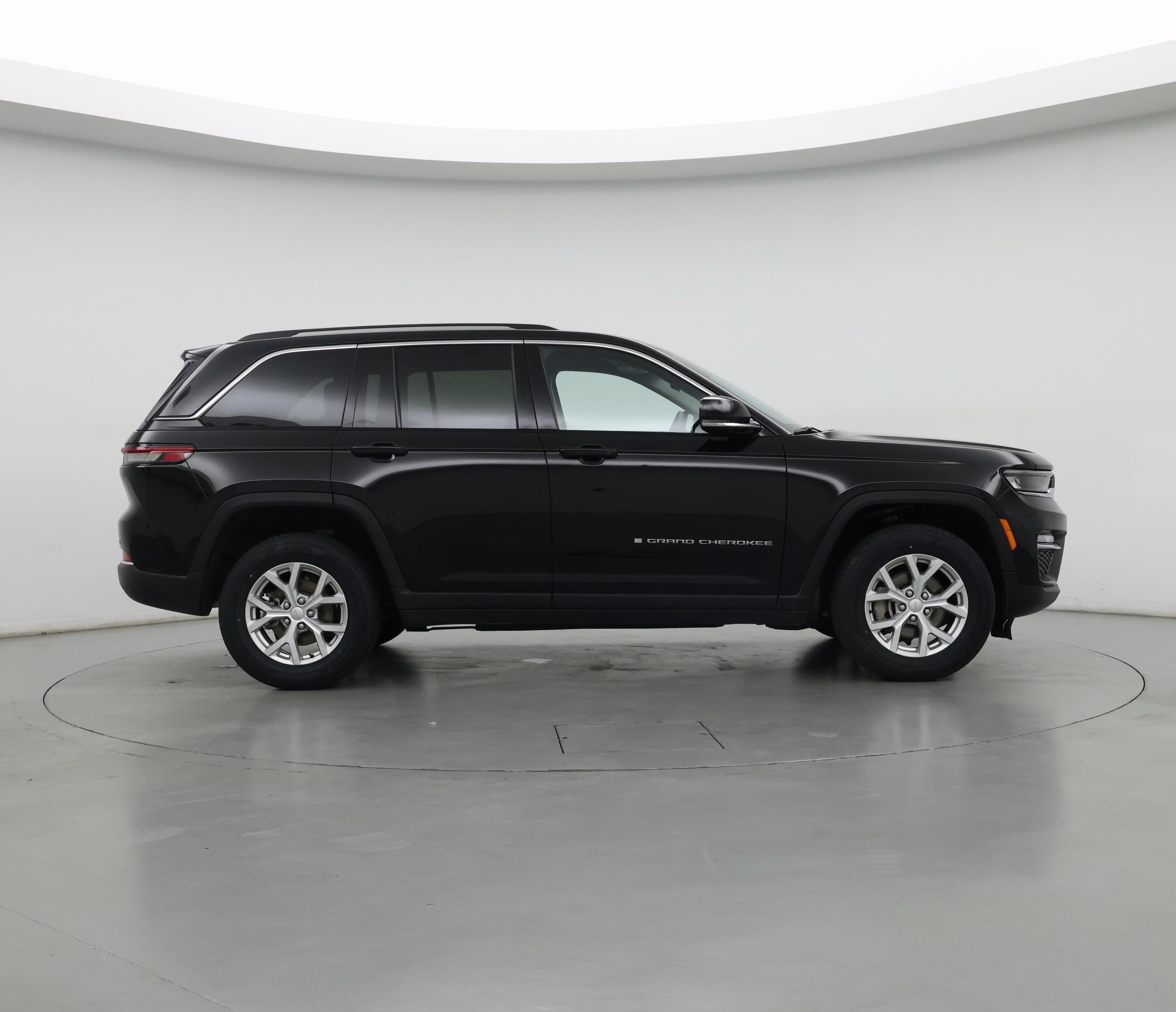 Thumbnail: 2023 Jeep Grand Cherokee - 7