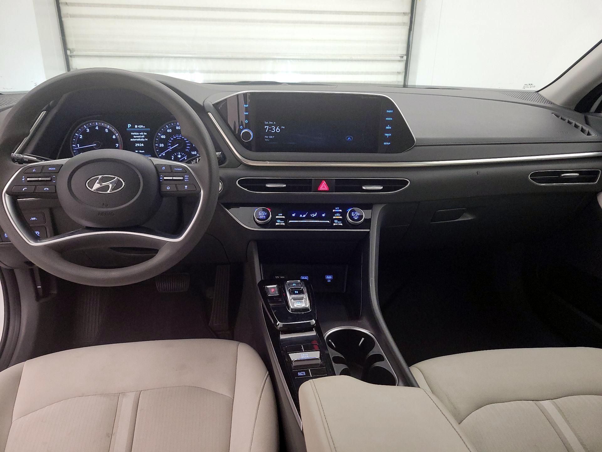 Thumbnail: 2023 Hyundai Sonata - 9