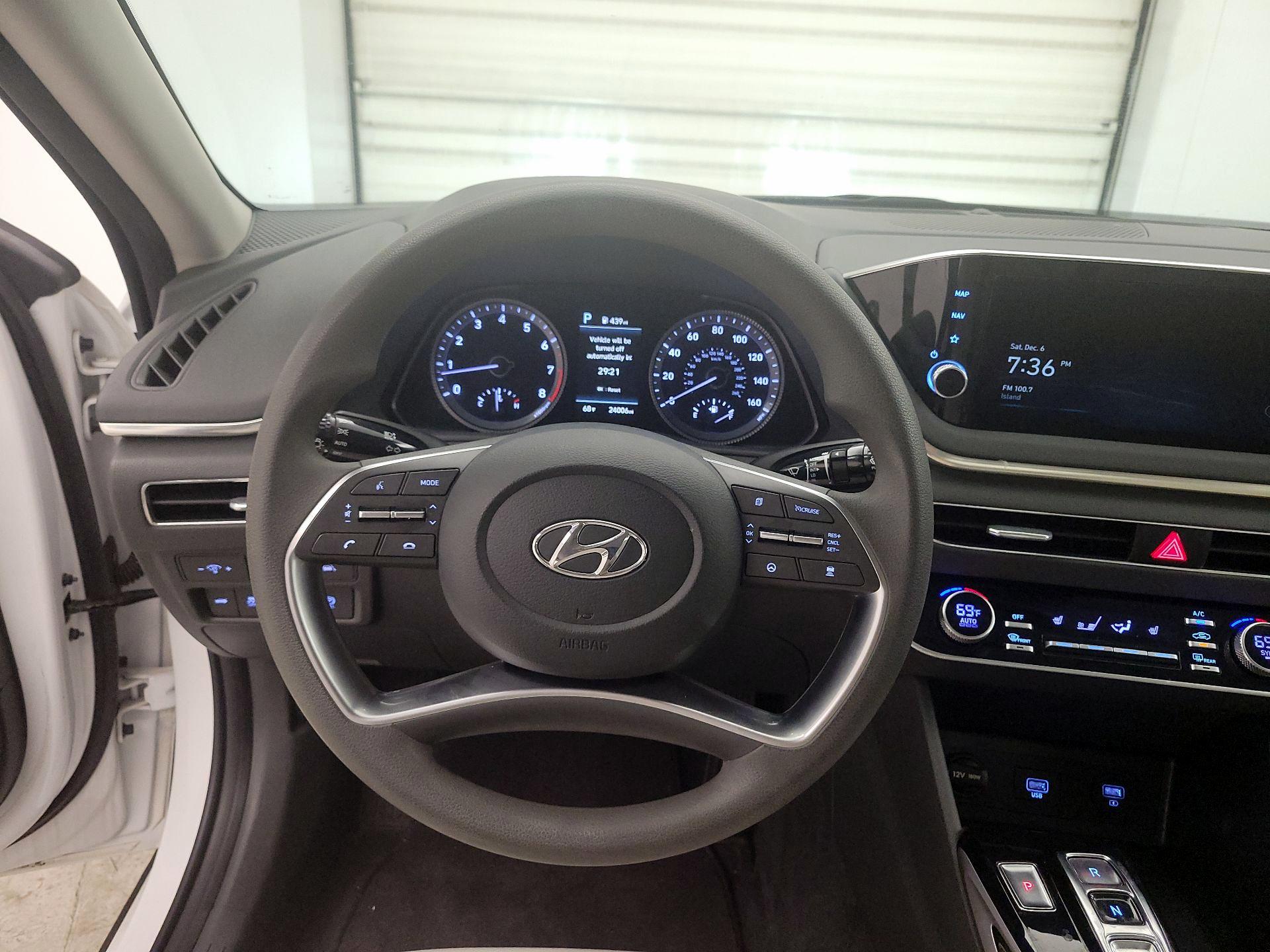 Thumbnail: 2023 Hyundai Sonata - 10