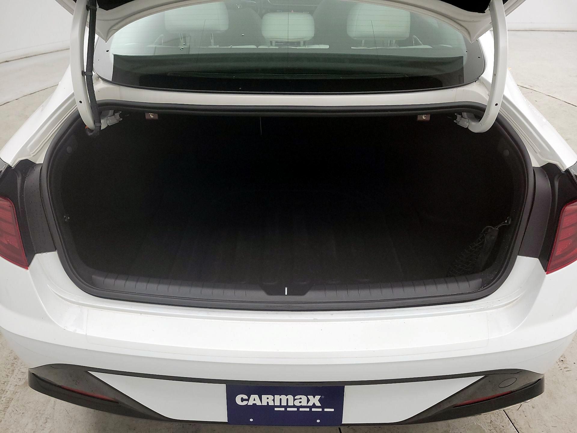 Thumbnail: 2023 Hyundai Sonata - 20