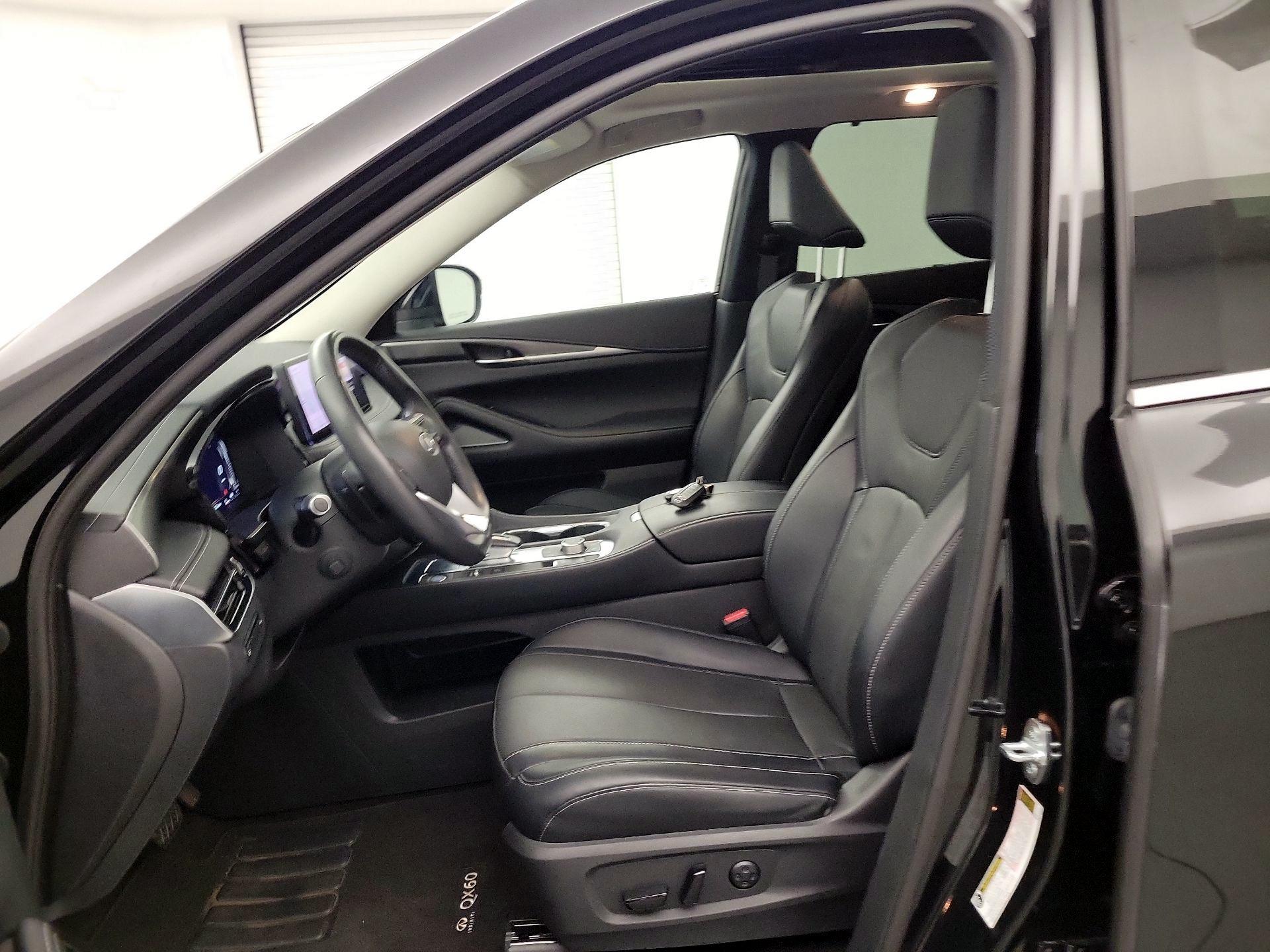 Thumbnail: 2023 INFINITI QX60 - 9