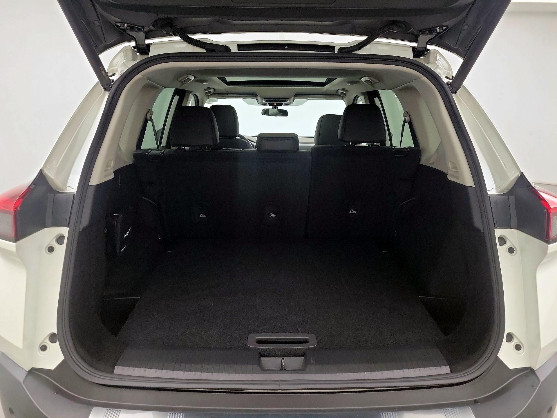 Thumbnail: 2023 Nissan Rogue - 19