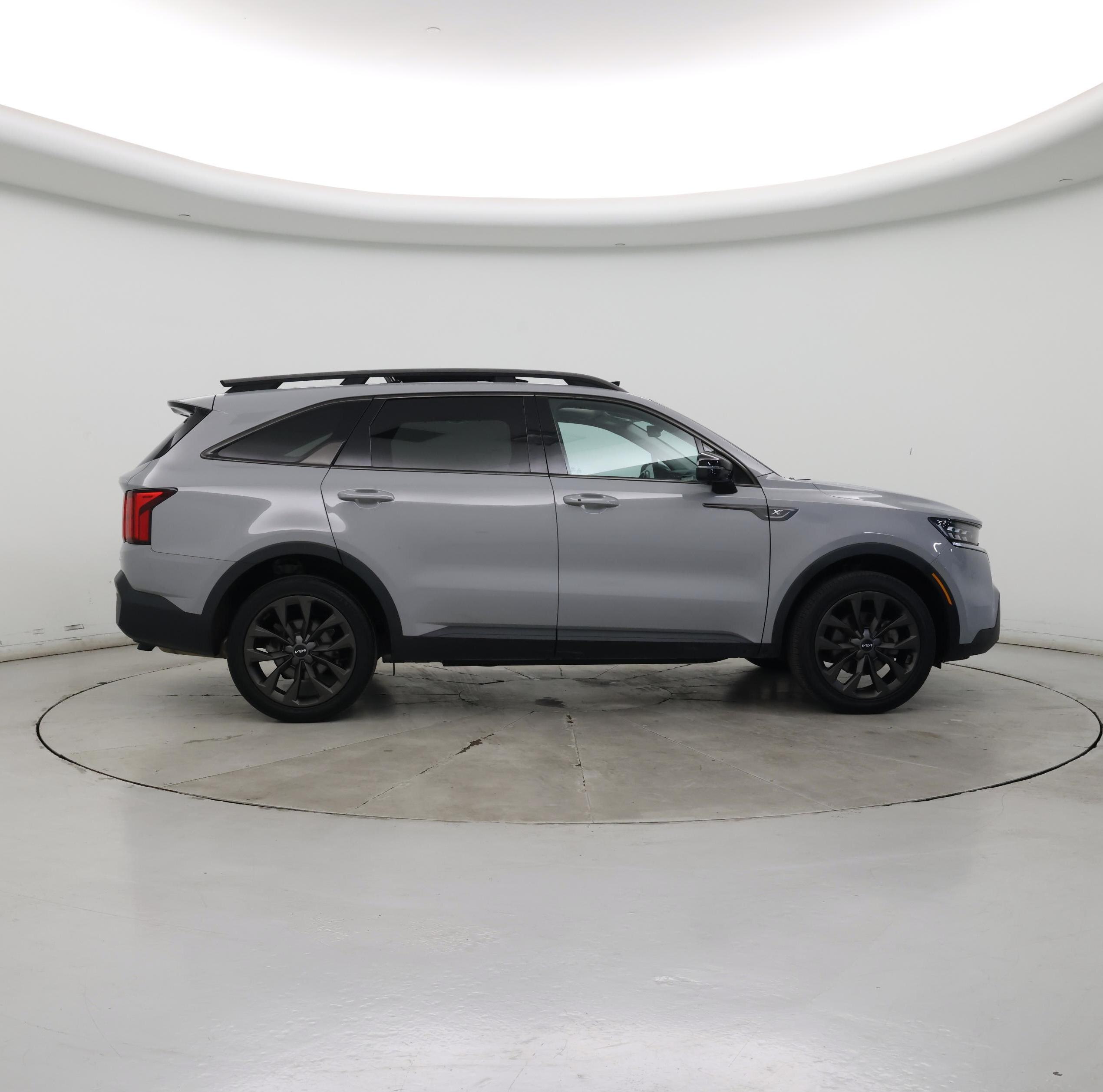 Thumbnail: 2023 Kia Sorento - 7