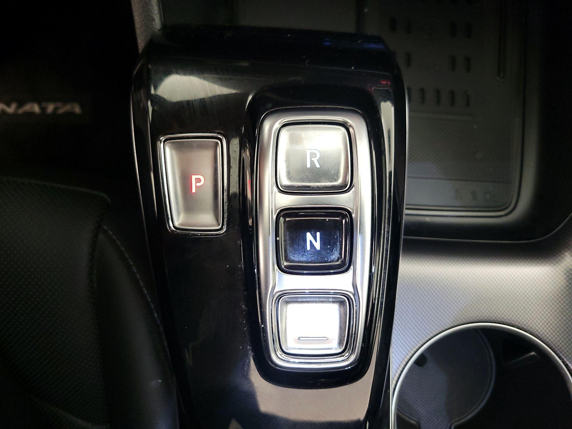 Thumbnail: 2022 Hyundai Sonata - 18