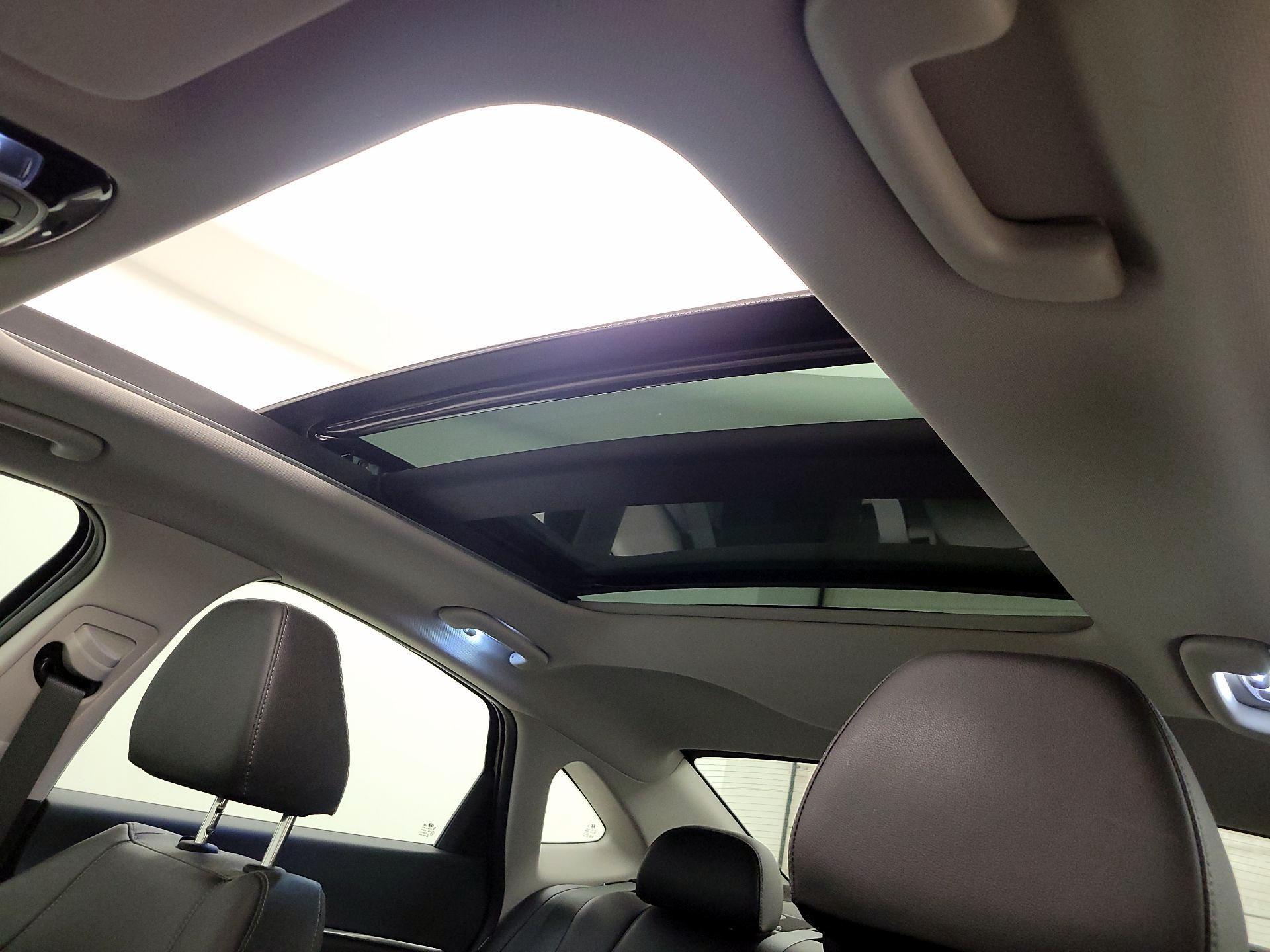 Thumbnail: 2022 Hyundai Sonata - 20