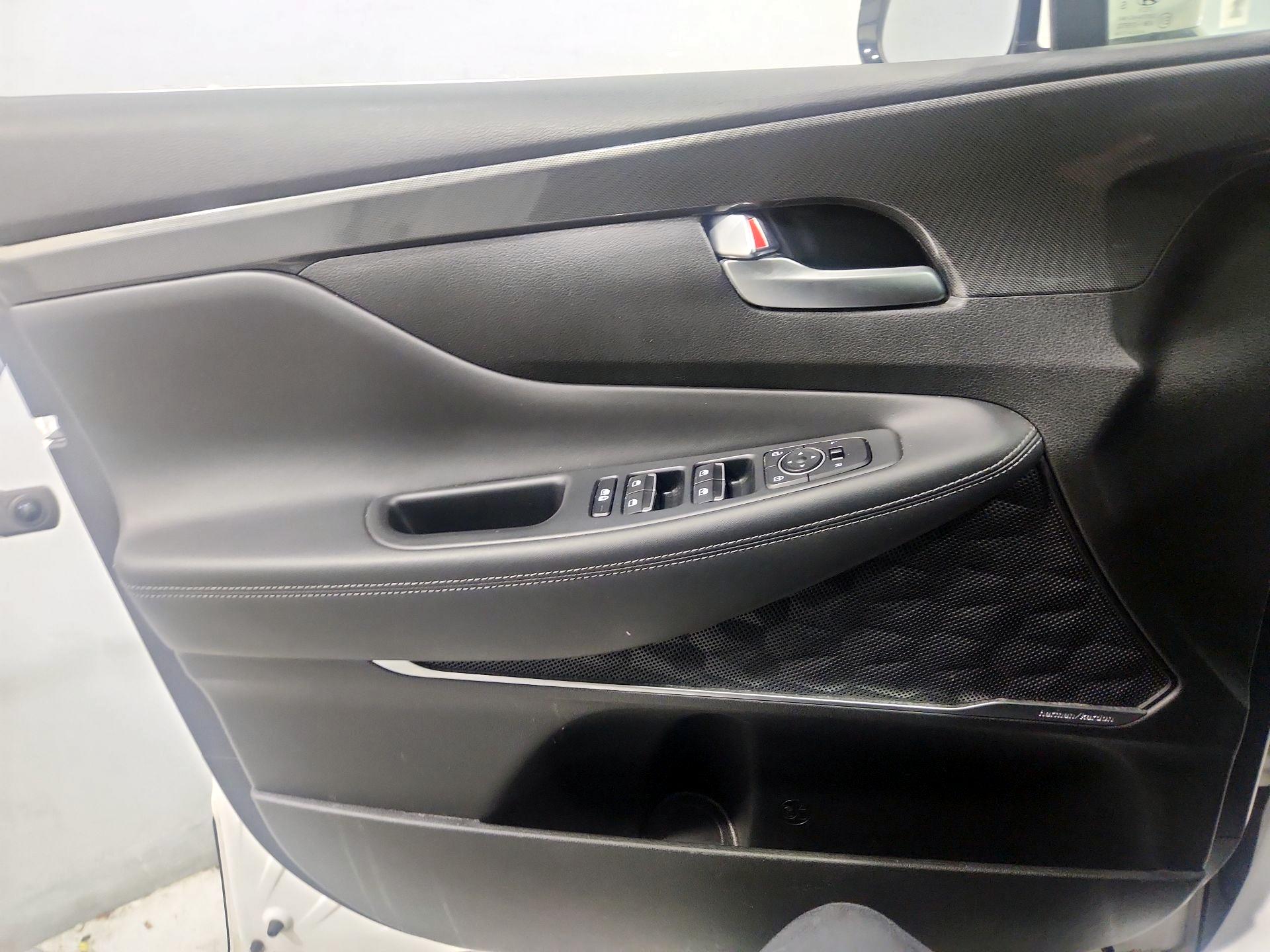 Thumbnail: 2023 Hyundai Santa Fe - 12