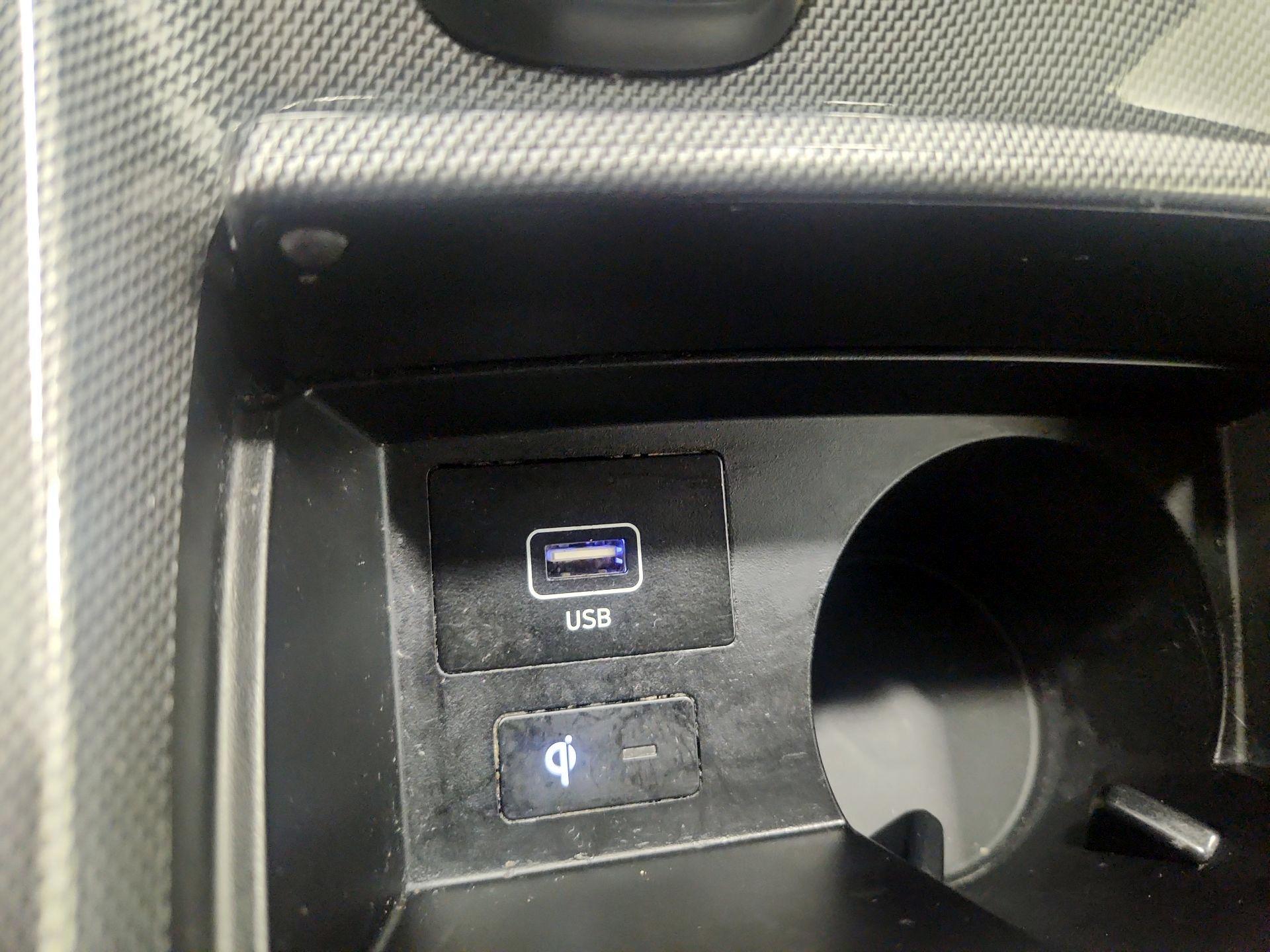 Thumbnail: 2023 Hyundai Santa Fe - 17