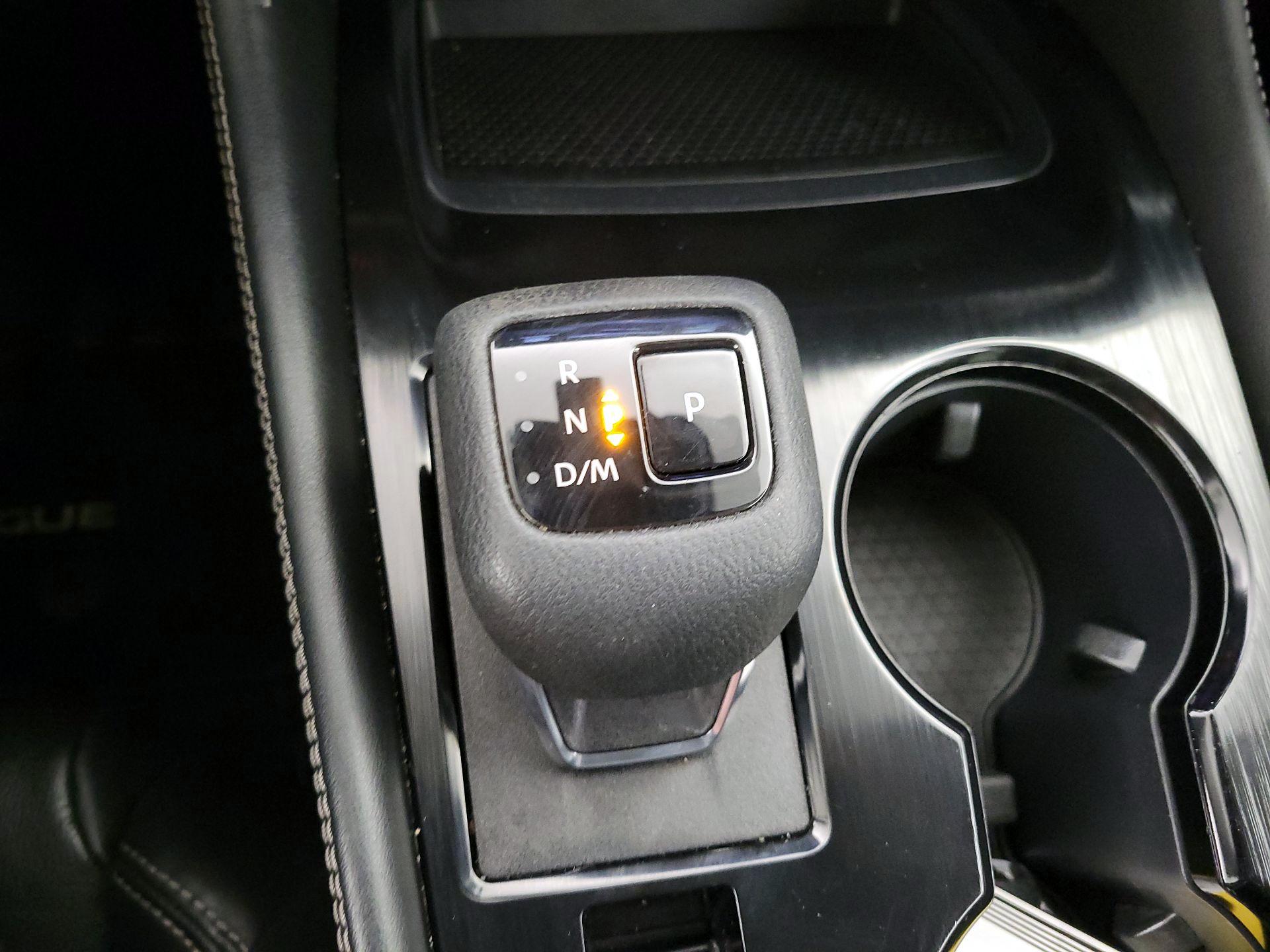 Thumbnail: 2023 Nissan Rogue - 18