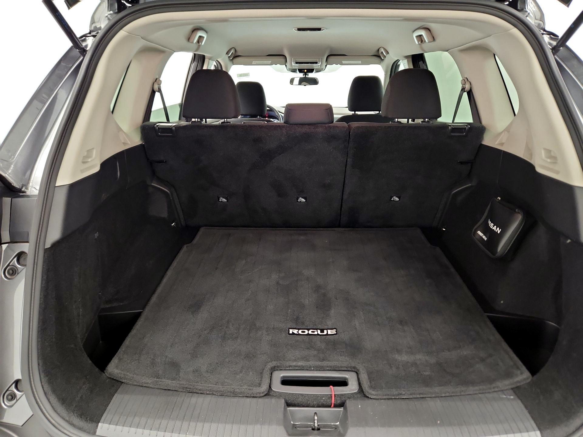 Thumbnail: 2023 Nissan Rogue - 18