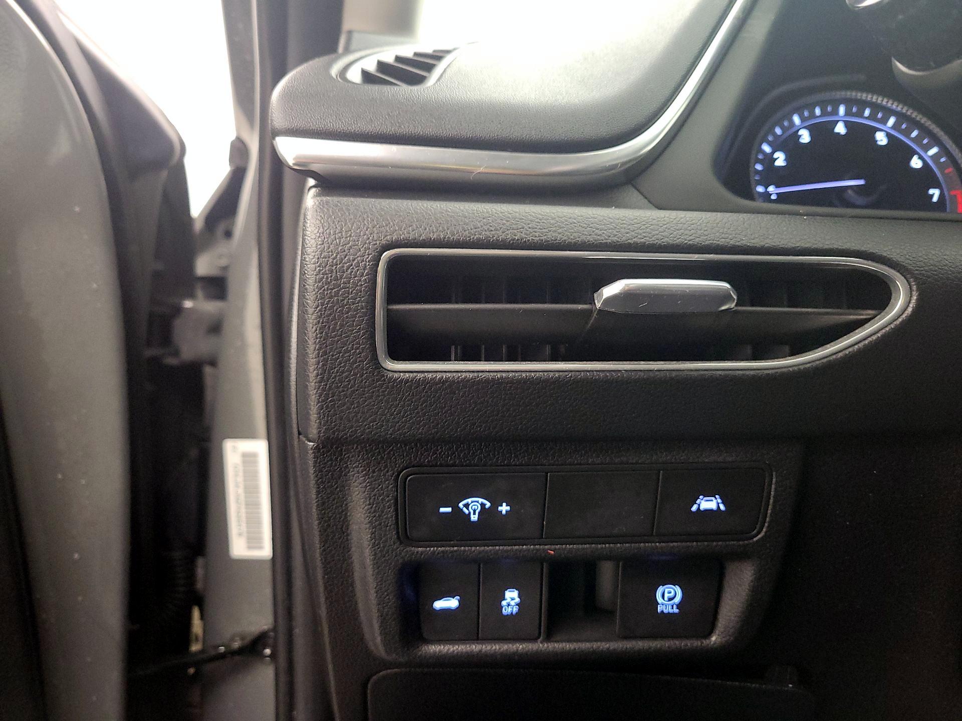 Thumbnail: 2023 Hyundai Sonata - 13