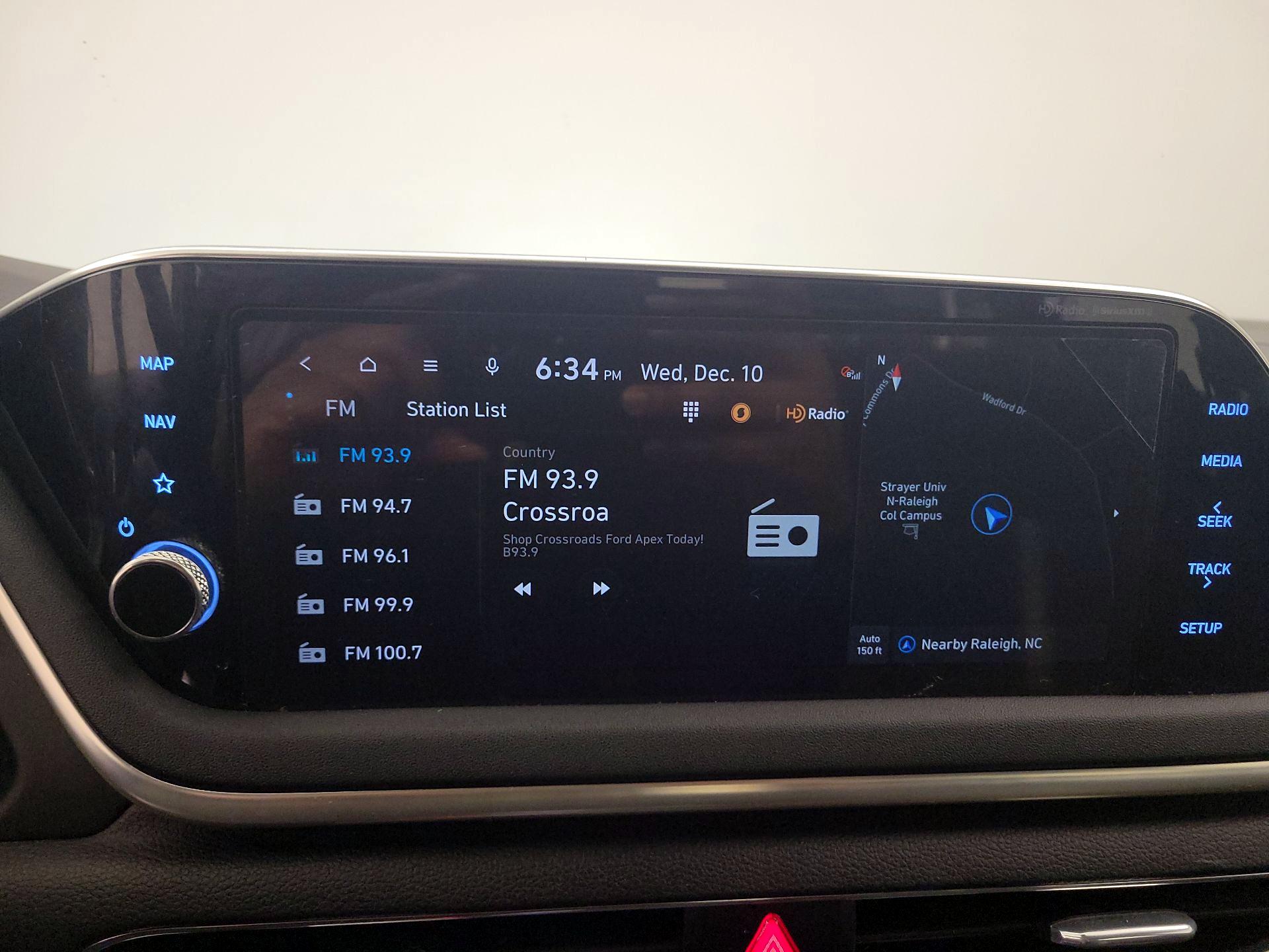 Thumbnail: 2023 Hyundai Sonata - 16