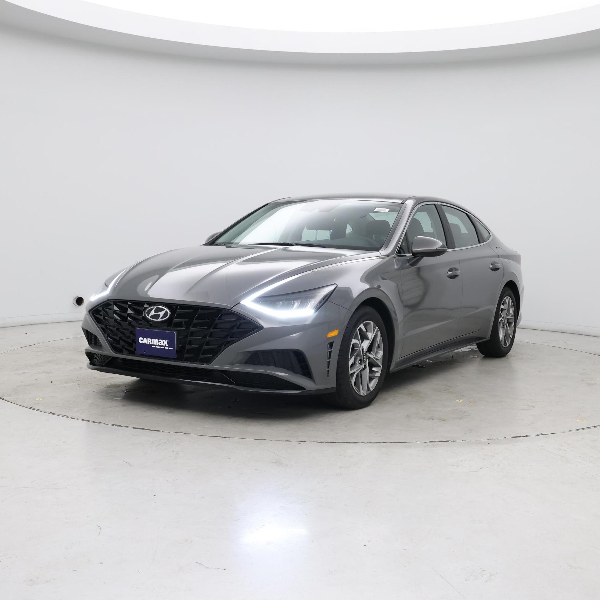 Thumbnail: 2023 Hyundai Sonata - 4