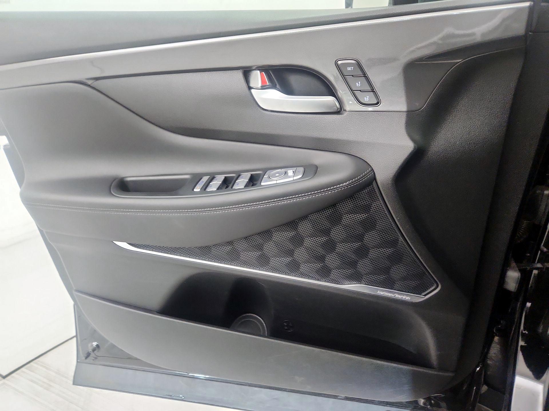 Thumbnail: 2023 Hyundai Santa Fe - 12