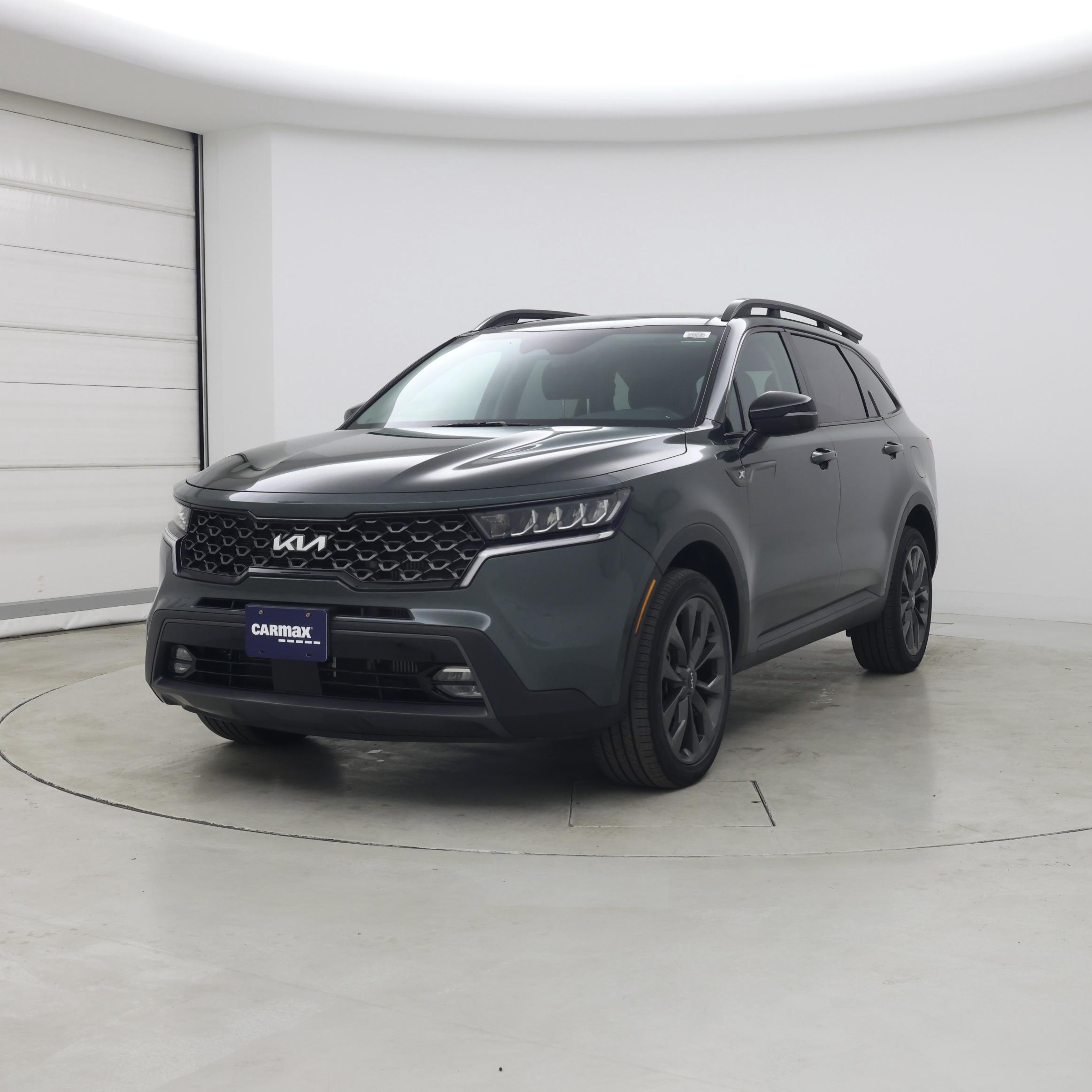 Thumbnail: 2023 Kia Sorento - 4