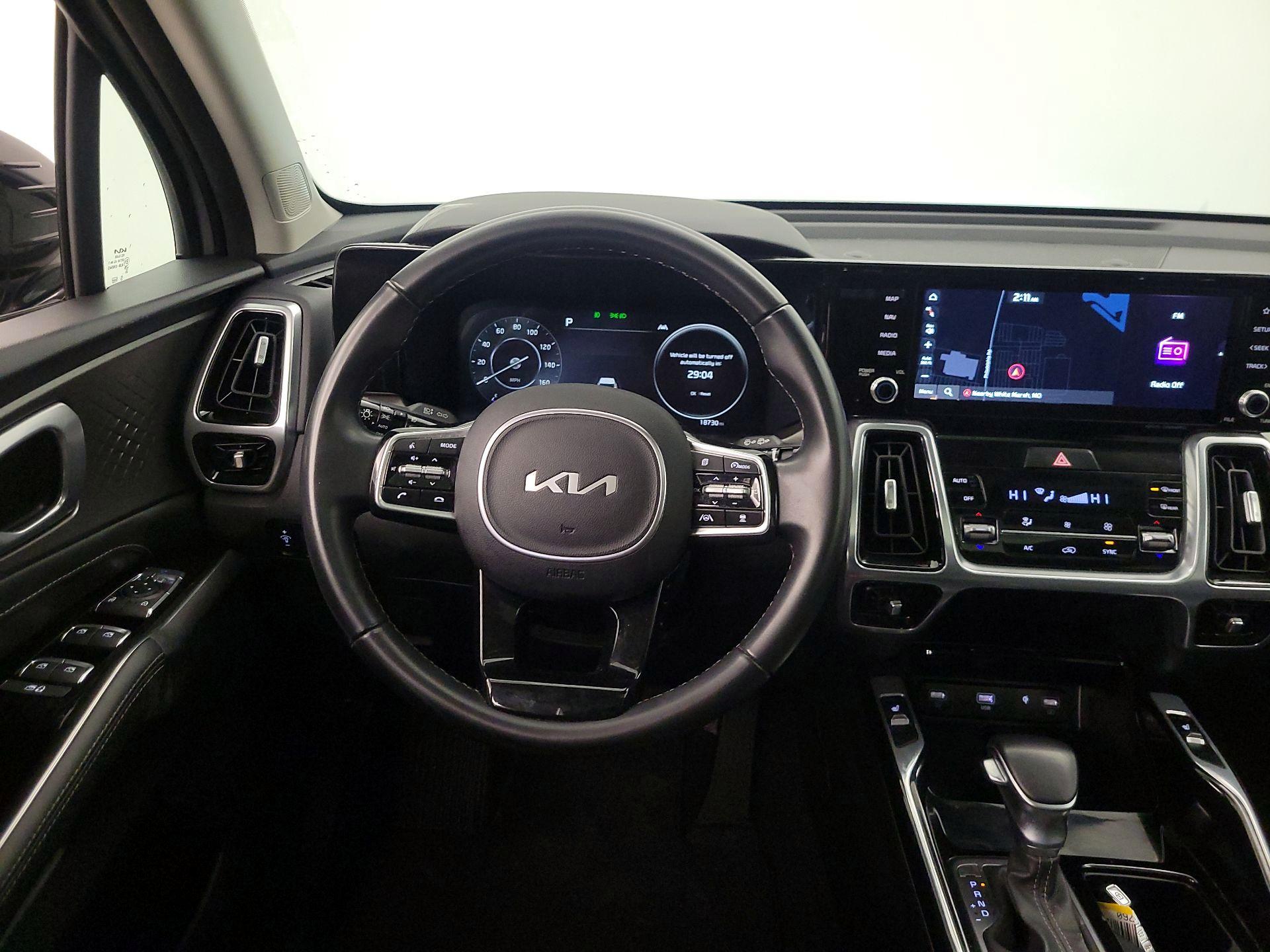 Thumbnail: 2023 Kia Sorento - 10