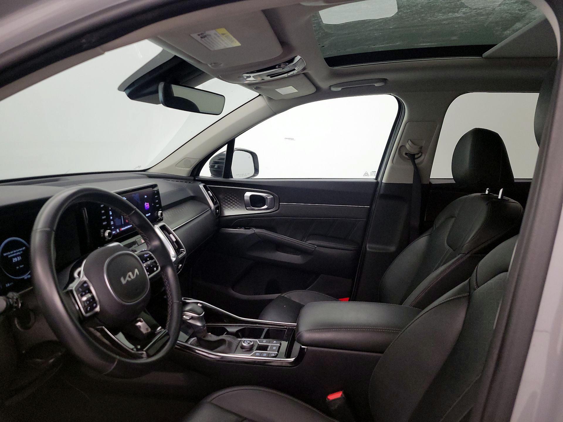 Thumbnail: 2023 Kia Sorento - 19