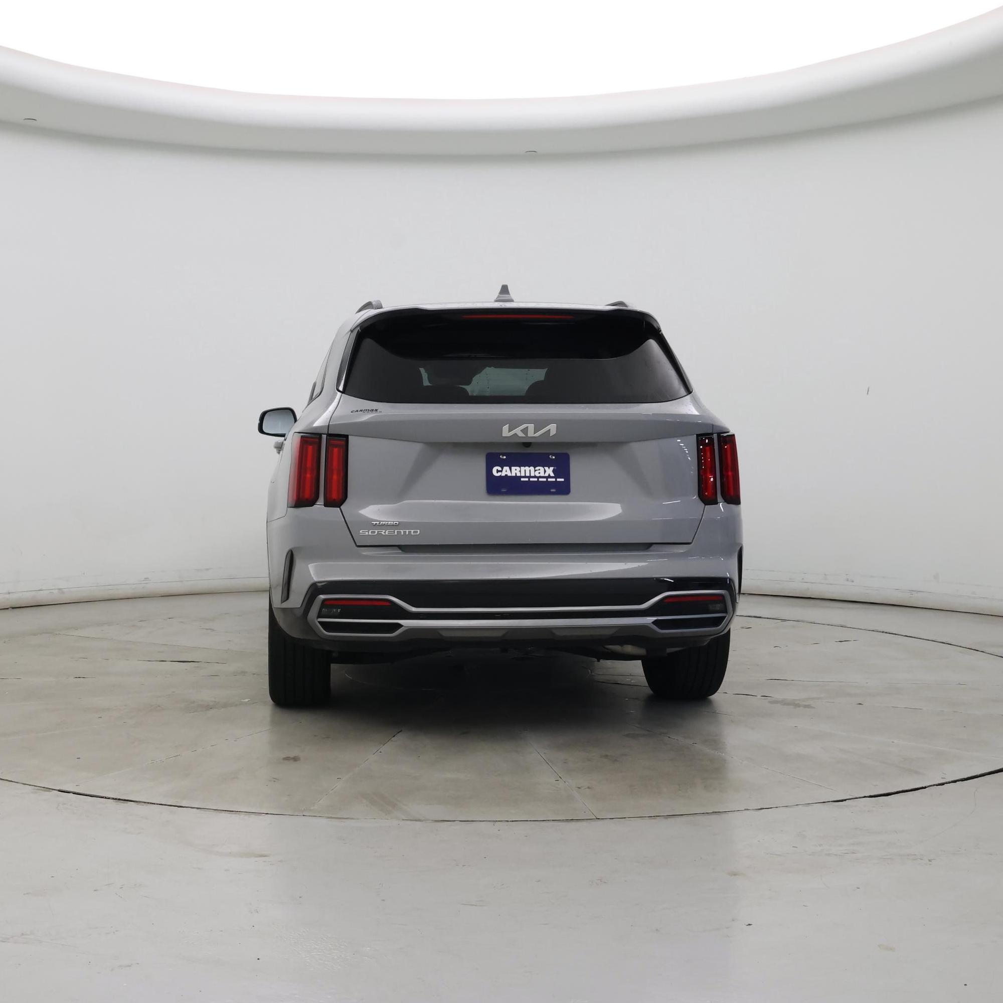 Thumbnail: 2023 Kia Sorento - 6