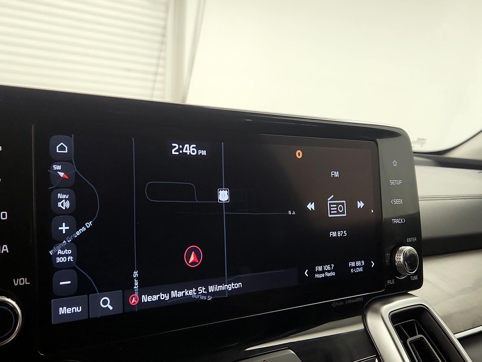 Thumbnail: 2023 Kia Sorento - 12