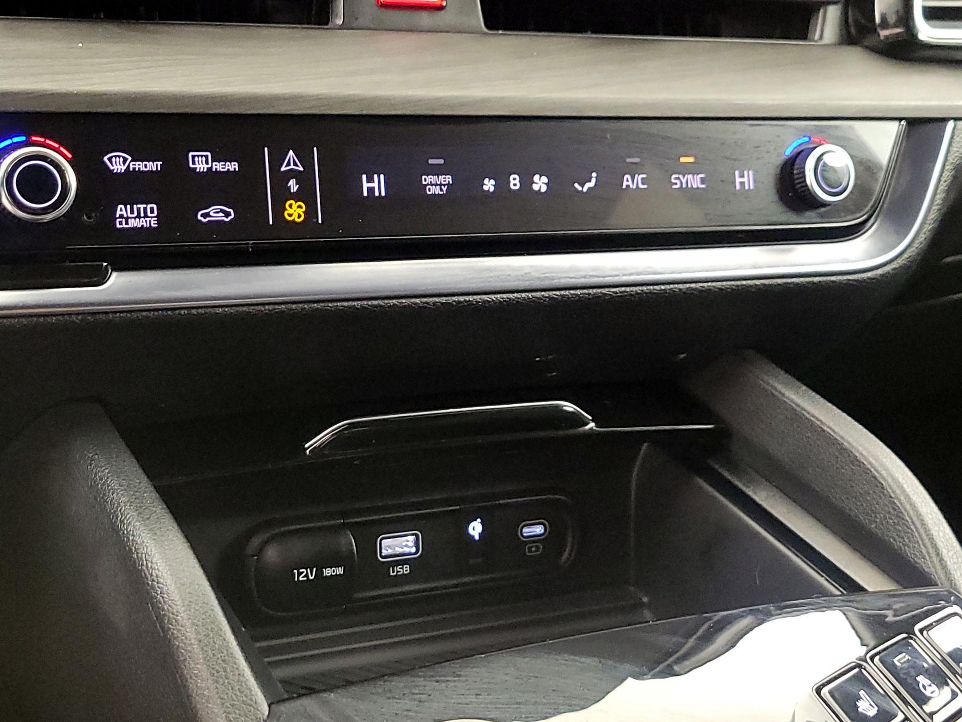 Thumbnail: 2024 Kia Sportage - 17